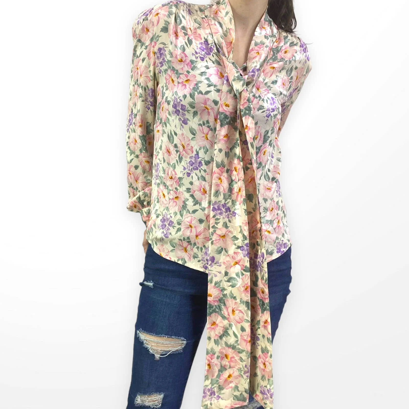 90s Vintage Cream Pink Floral Silk Bow Neck Blouse by Albert Paul - Image 5
