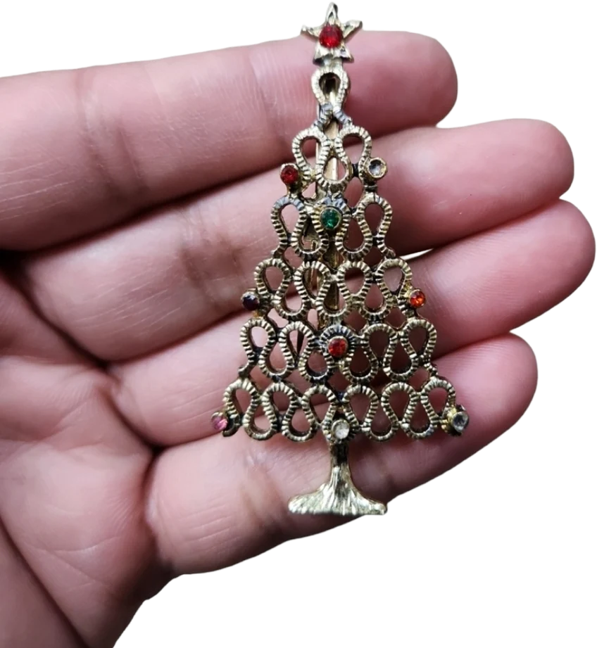 90s Vintage Gold Toned Gemstones Christmas Tree Pin
