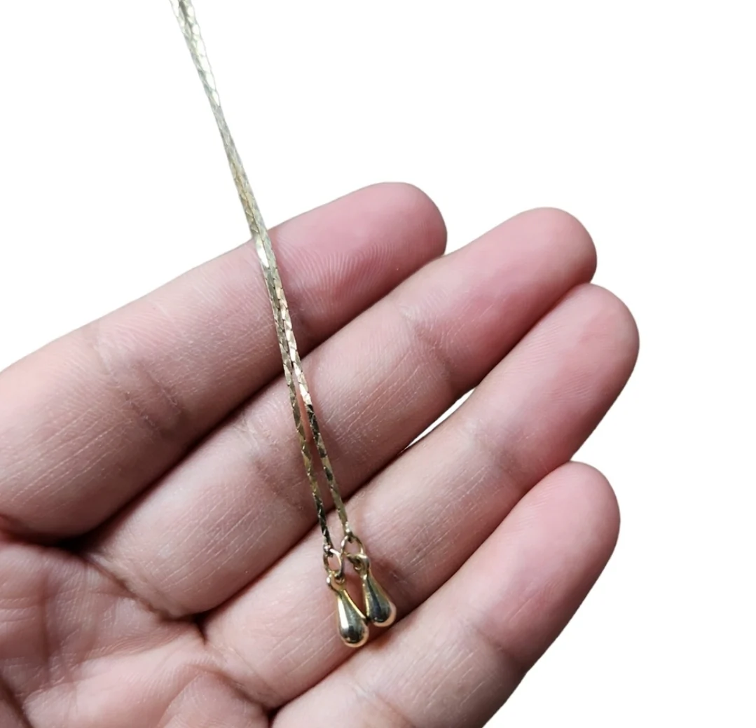 90s Vintage Gold Toned Heart Lariat Necklace - Image 4