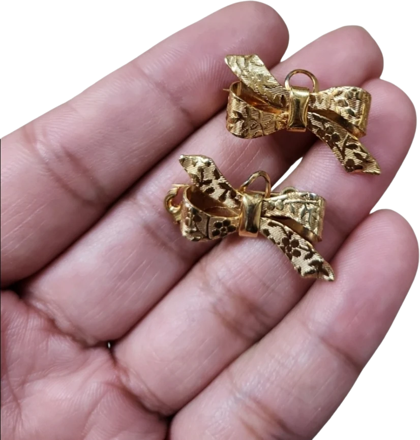 90s Vintage Gold Toned Set Of 2 Bow Pins