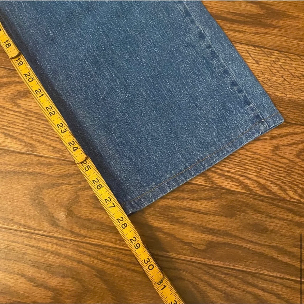 90s Vintage Levi’s 569 Denim Blue Jeans 32” Waist By Levis - Image 8