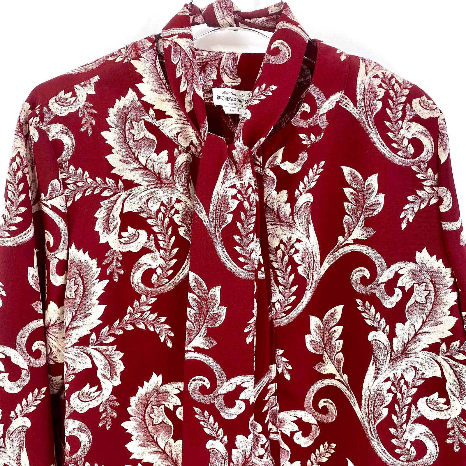 90s Vintage Red White Floral Bow Neck Long Sleeve Blouse by Brownstone Studio - Image 5