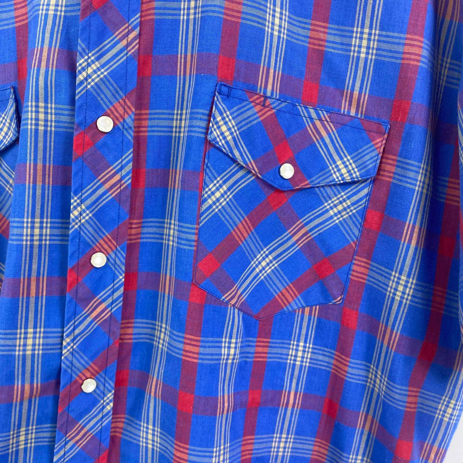 90s Vintage Western Plaid Check Casual Button Down Shirt by Wrangler - Image 11