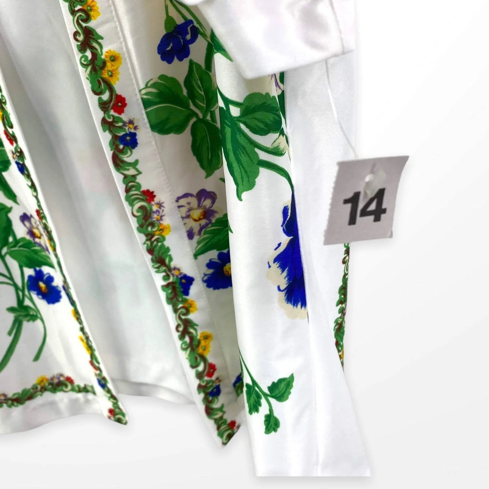 90s Vintage White Floral Shirt Jacket Blouse by Top Notch - Image 5