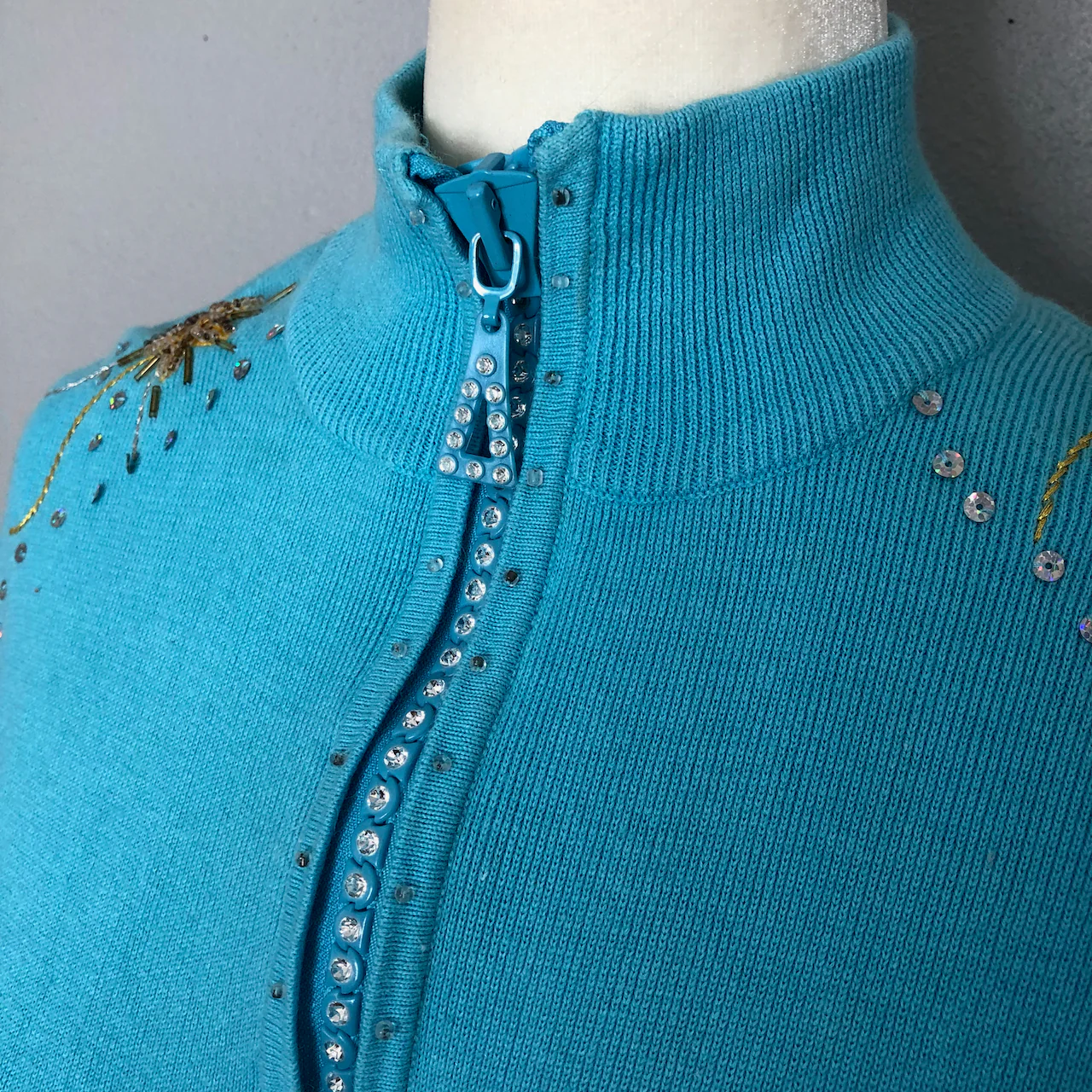 90s Vintage Zip Up Embellished Knit Cardigan Sweater By Quacker Factory - Image 5