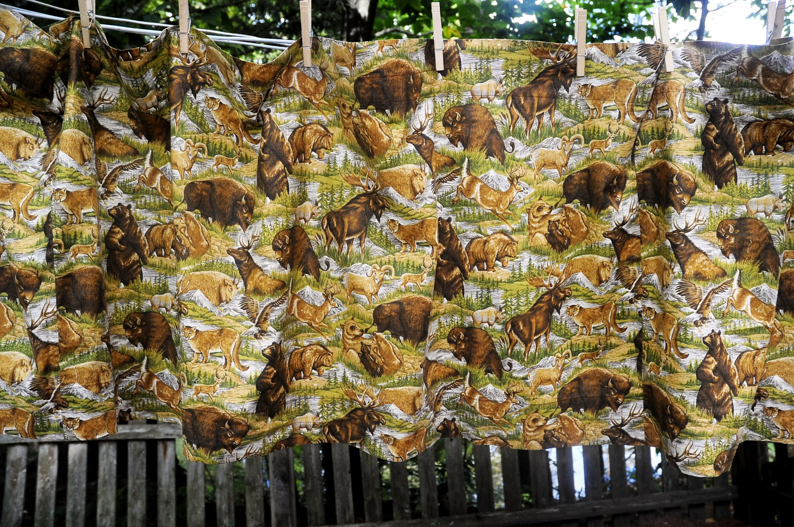 90s Wildlife Cotton Valence 174" X 22" Bear With Cubs By Cranston Print Works Company - Image 12