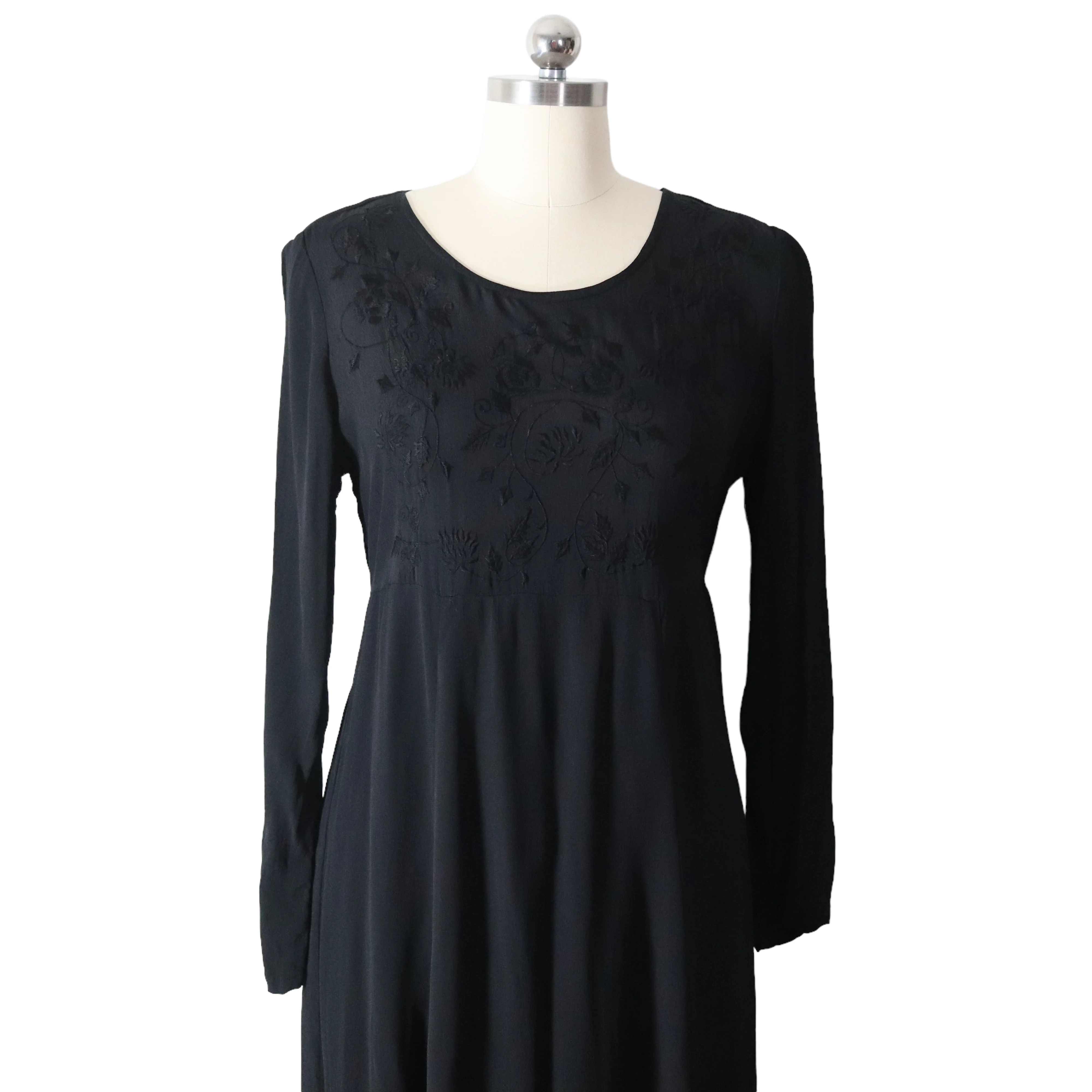 90s Witchy Black Floral Embroidered Bodice Maxi Dress By Putamayo - Image 3