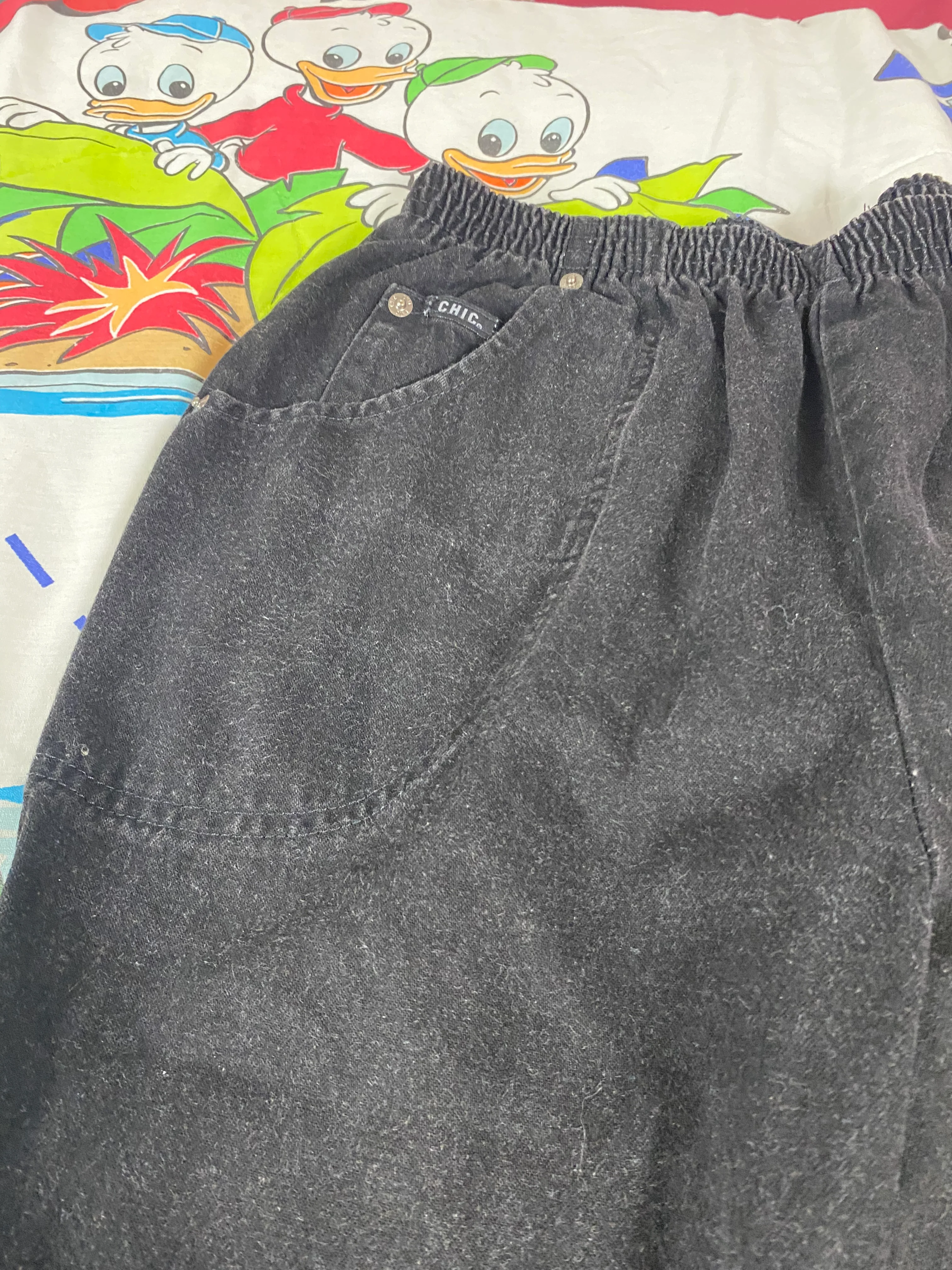 90s Womens Elastic Waist Black Denim Jeans By Chic - Image 3