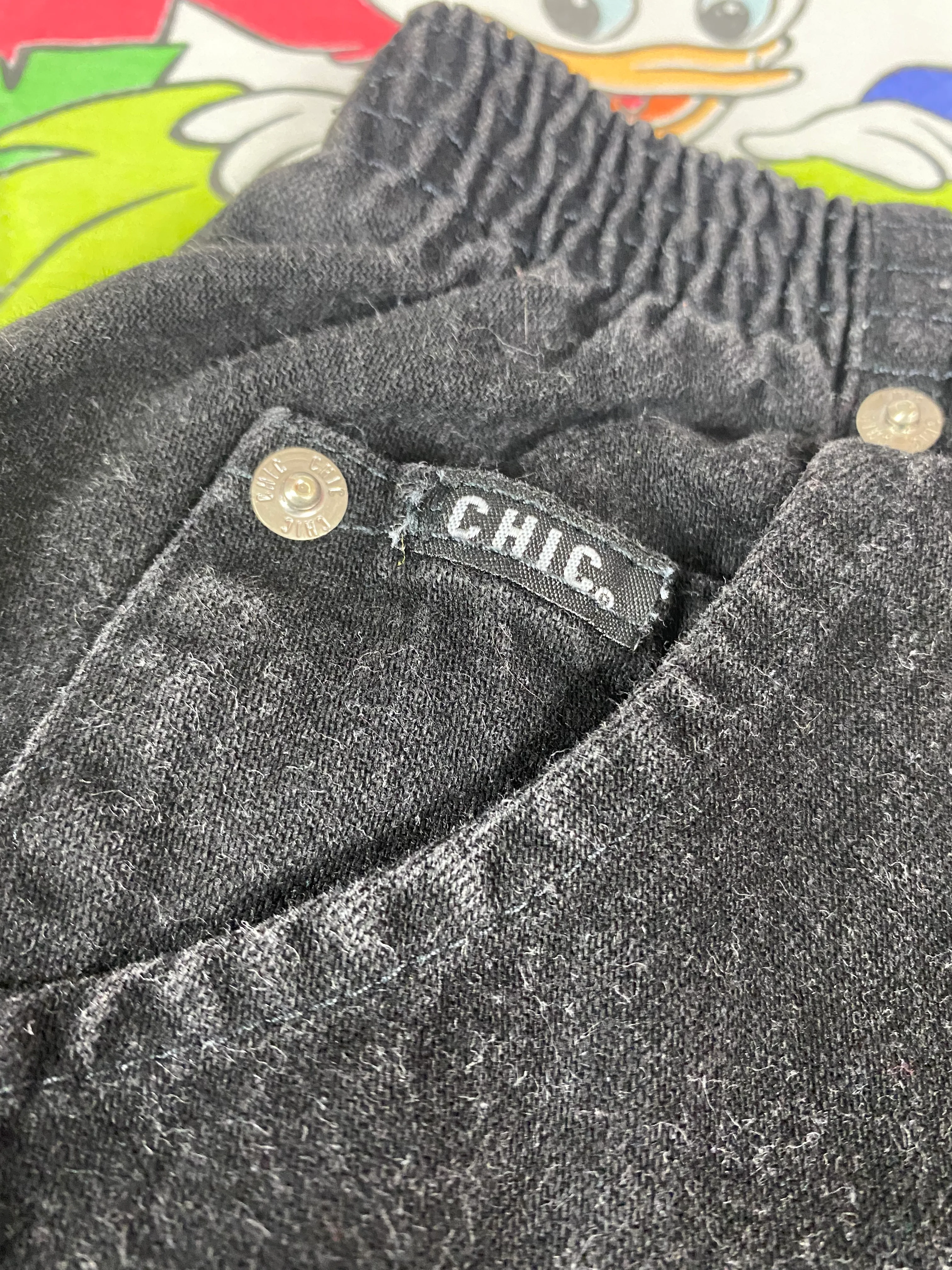 90s Womens Elastic Waist Black Denim Jeans By Chic - Image 4