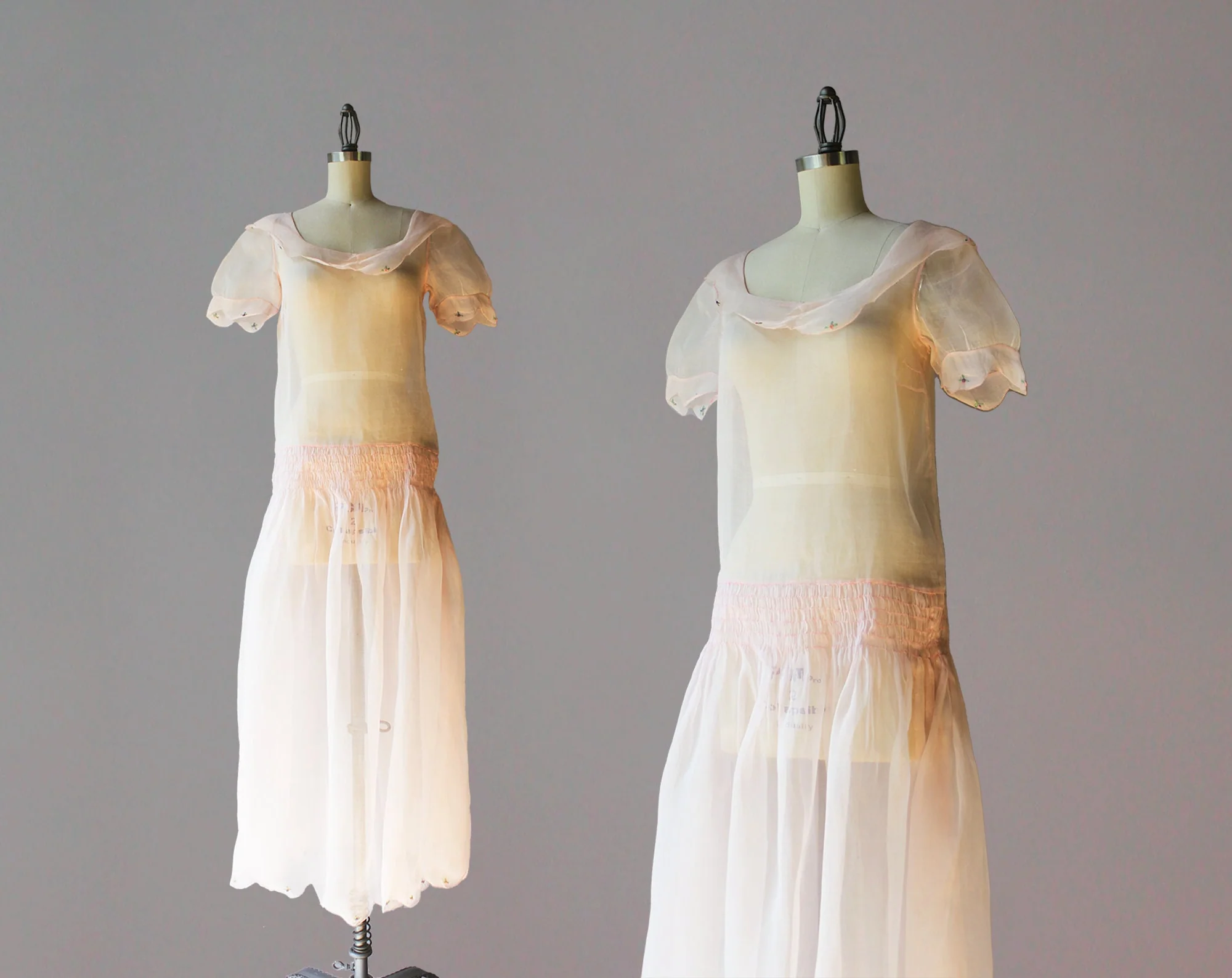 Antique 20s Sheer Pale Pink Organdy Gown with Scalloped Collar Embroidered Rosettes and Smocked Dropwaist - Image 3