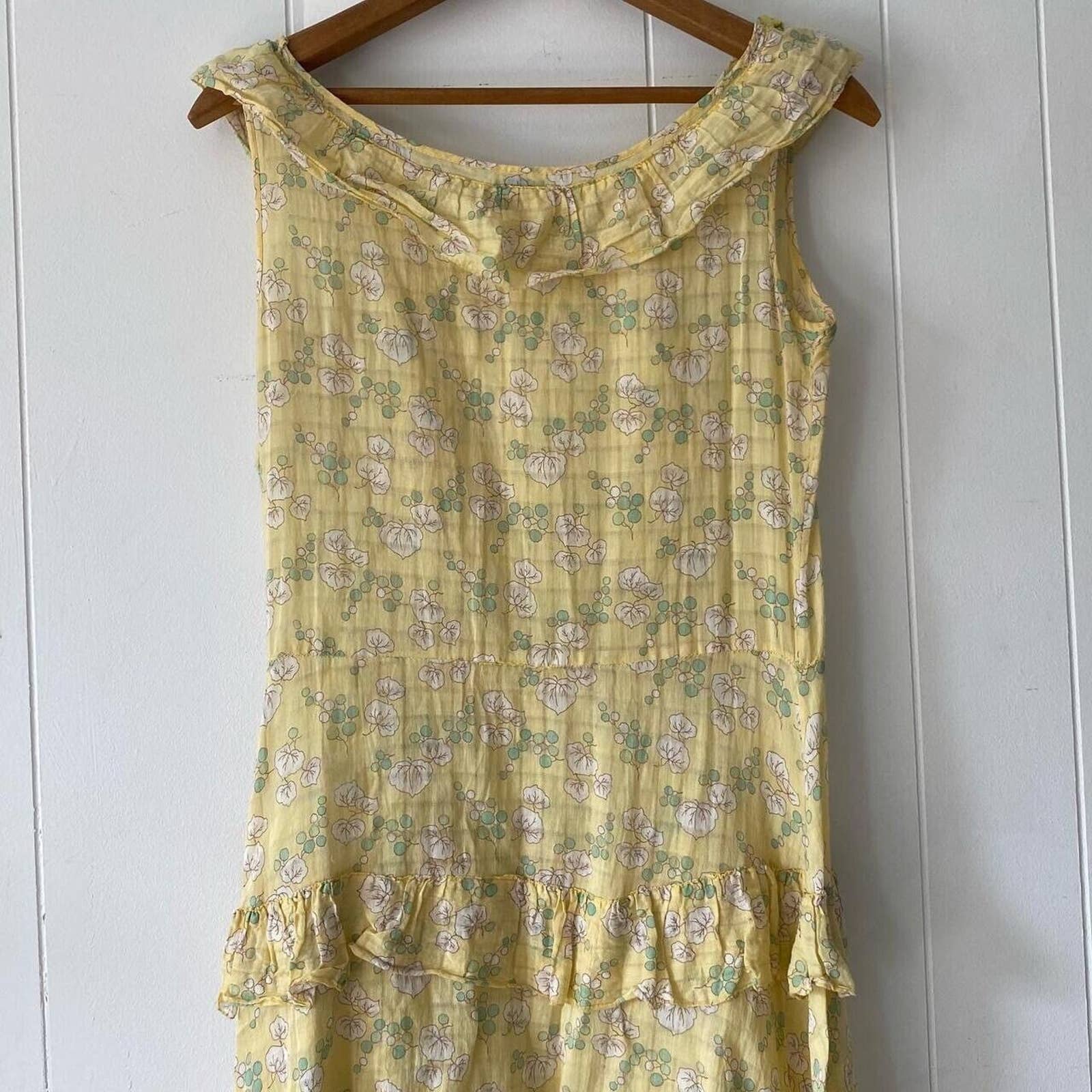 Antique 30s Semi Sheer Feather Light Ultra Soft Cotton Leaf Print Dress - Image 2