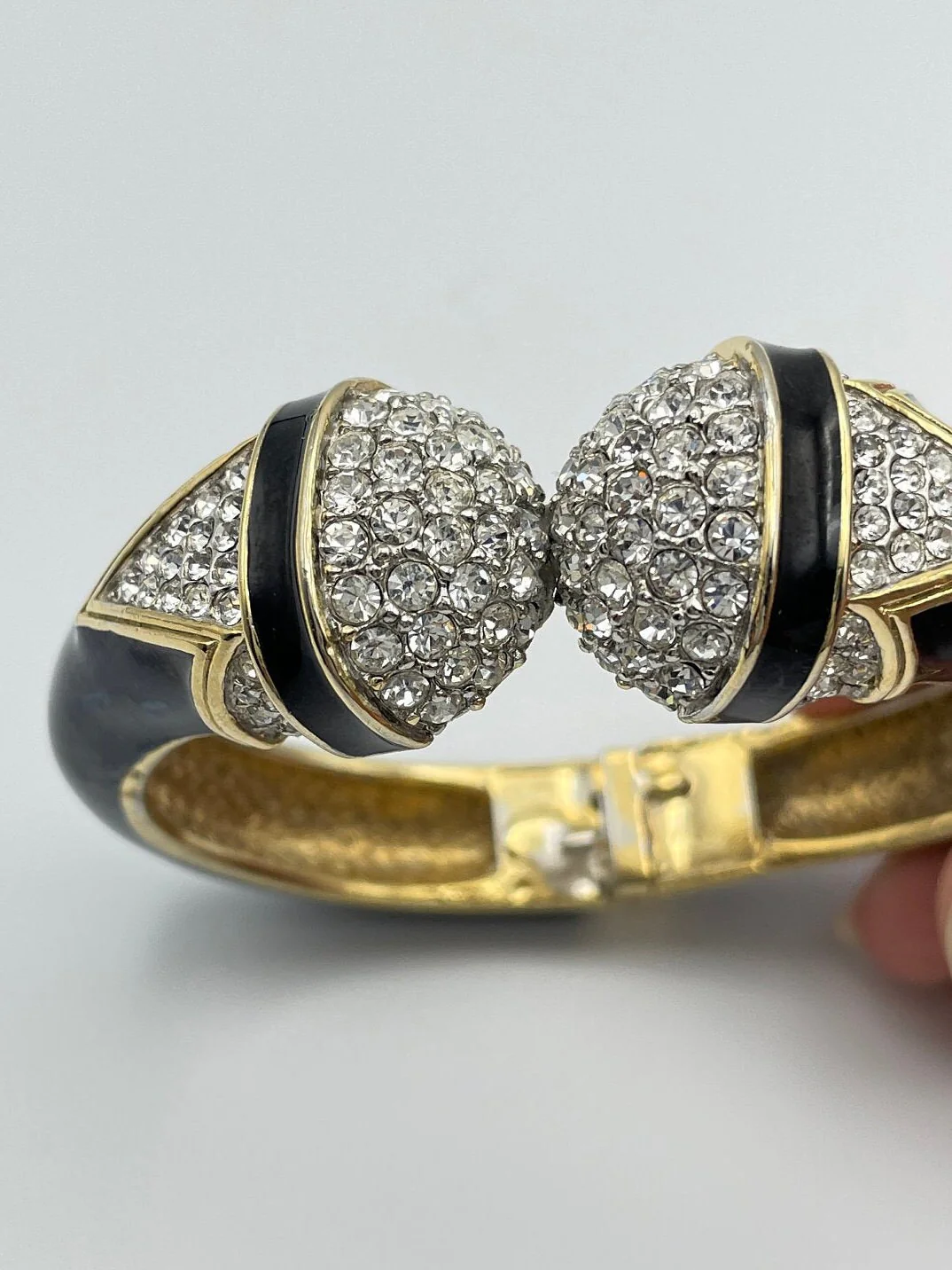 Art Deco Unsigned Black Enamel Rhinestone Clamper Bracelet by Ciner - Image 3