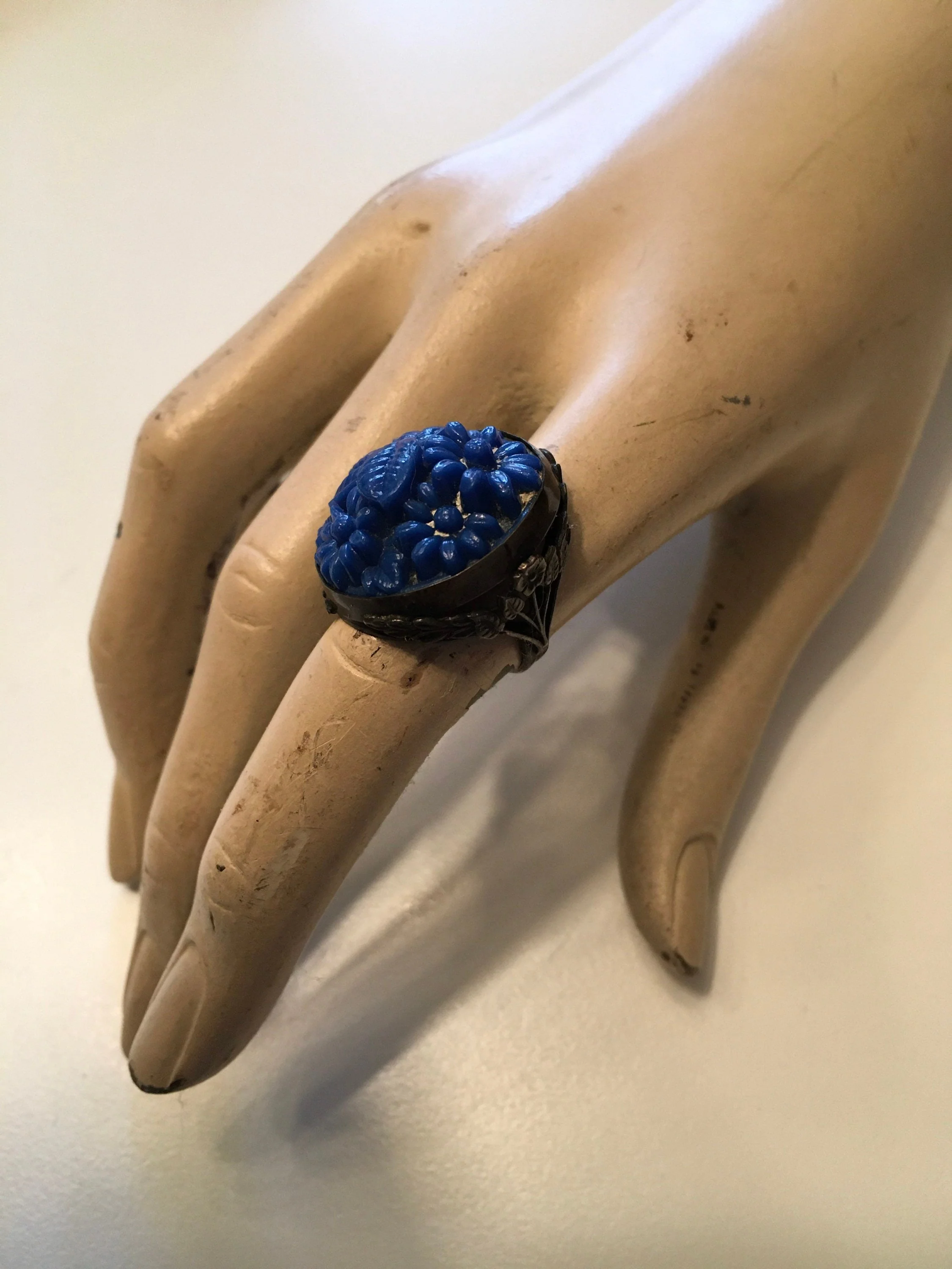 Art Nouveau Blue Floral Glass Sterling Silver Ring - Image 3