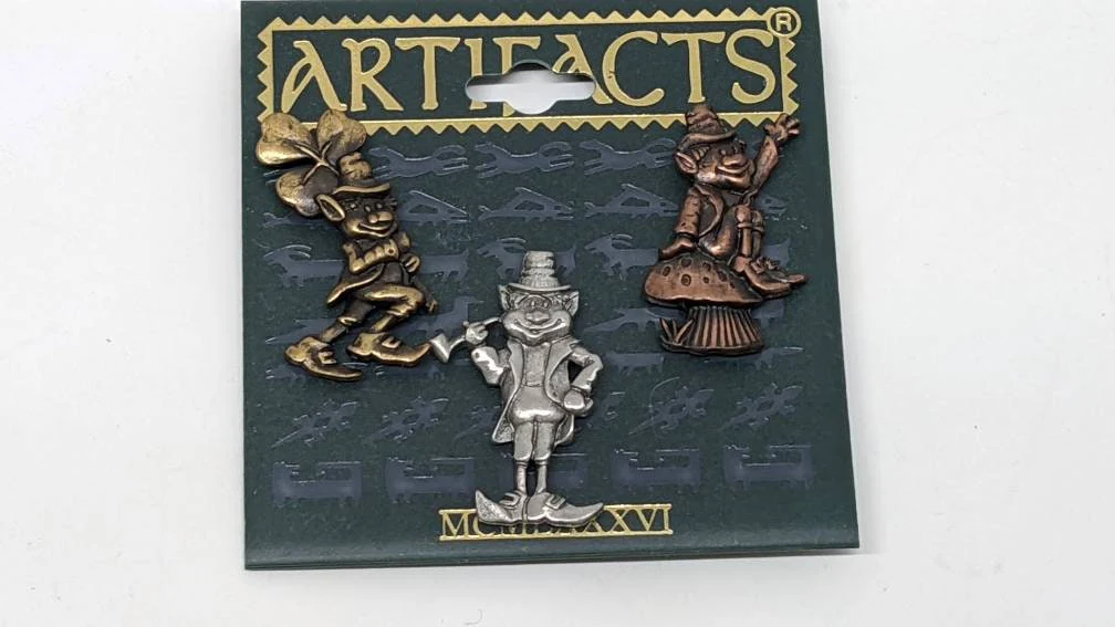 Artifacts Clutch Lapel Pins Set of Three Leprechauns Silvertone Goldtone and Brasstone St Patricks Day by J&J - Image 2