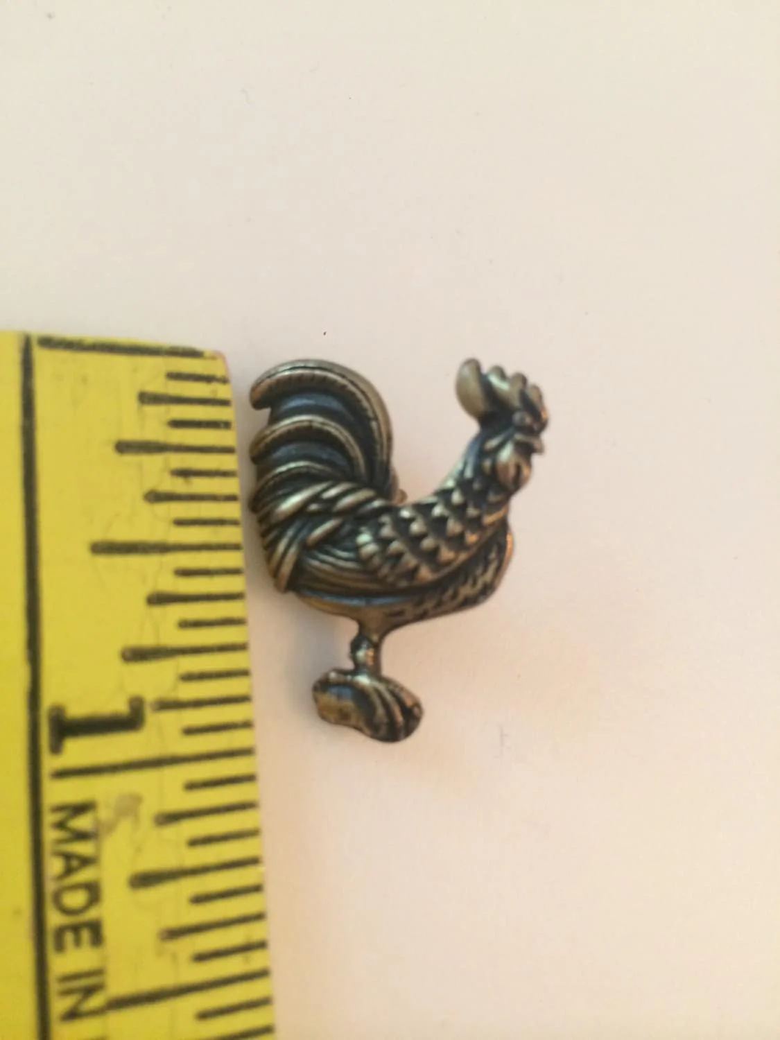 Artifacts Rooster Wishing Well Barn Gold Tone Silver Tone and Copper Tone Clutches Lapel Pins Vintage Oldstock by J&J - Image 4