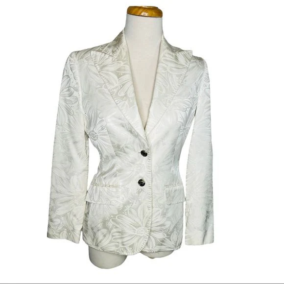 Authentic Satiny Floral Jacquard D&G Gold Logo Buttons Size 38 by Dolce And Gabanna - Image 3