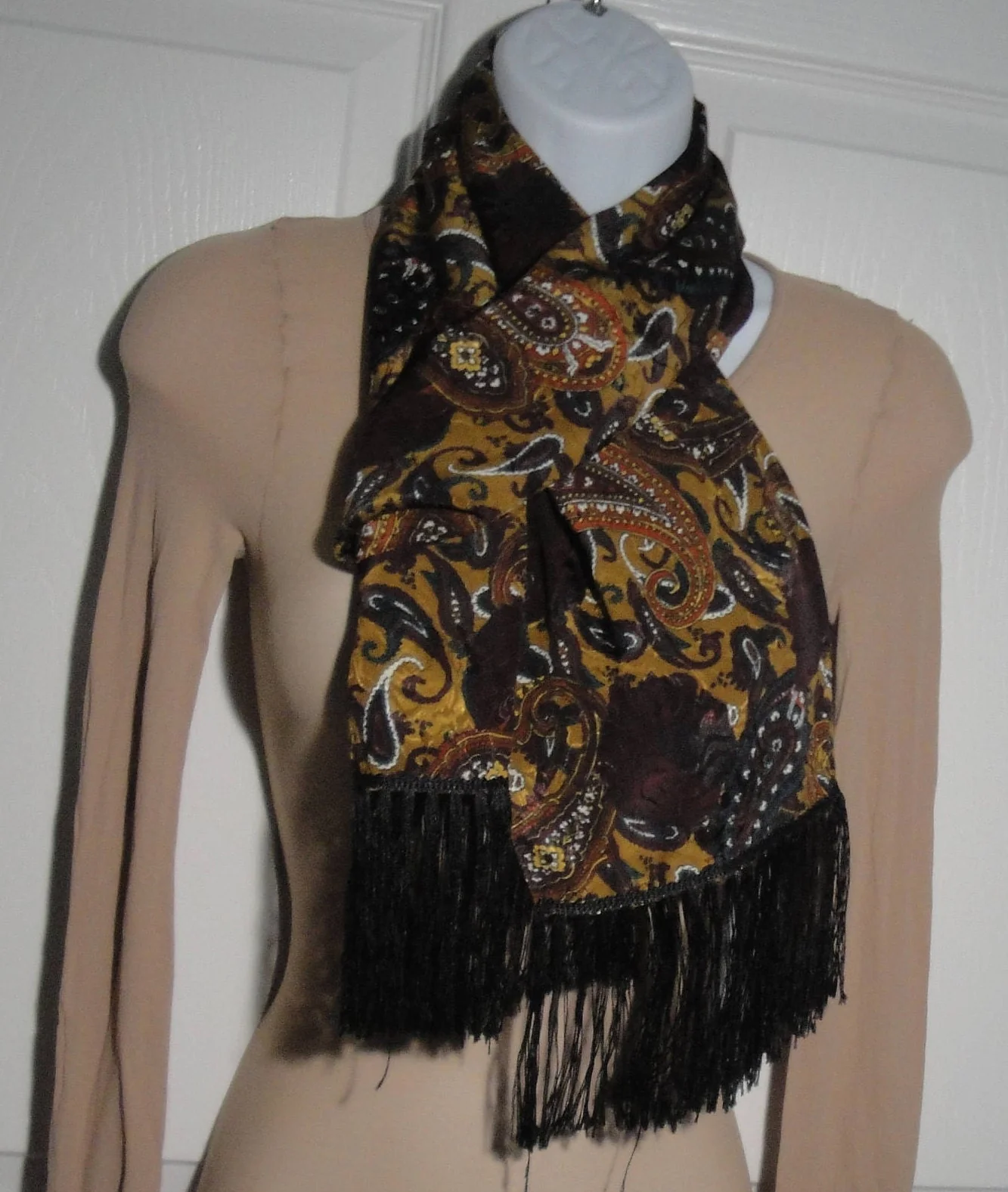 Axcess 62 by 15 Inch Scarf Tuxedo Style Oblong with 4 Inches Black Fringe Each End Paisley with Floral Pattern On Pattern Made In Italy Vtg - Image 10