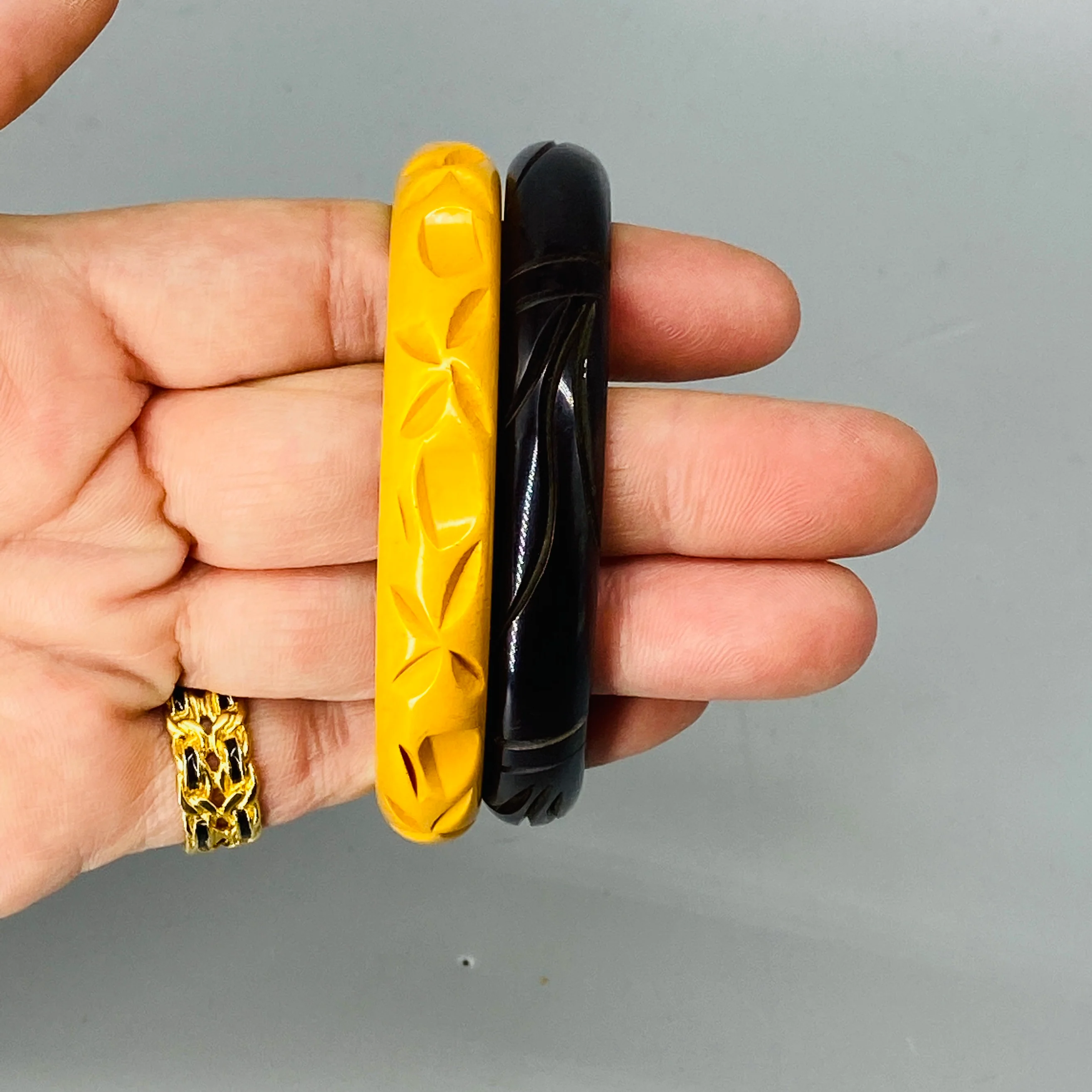 Bakelite Bangle Pair In Bumblebee Yellow And Black - Image 5