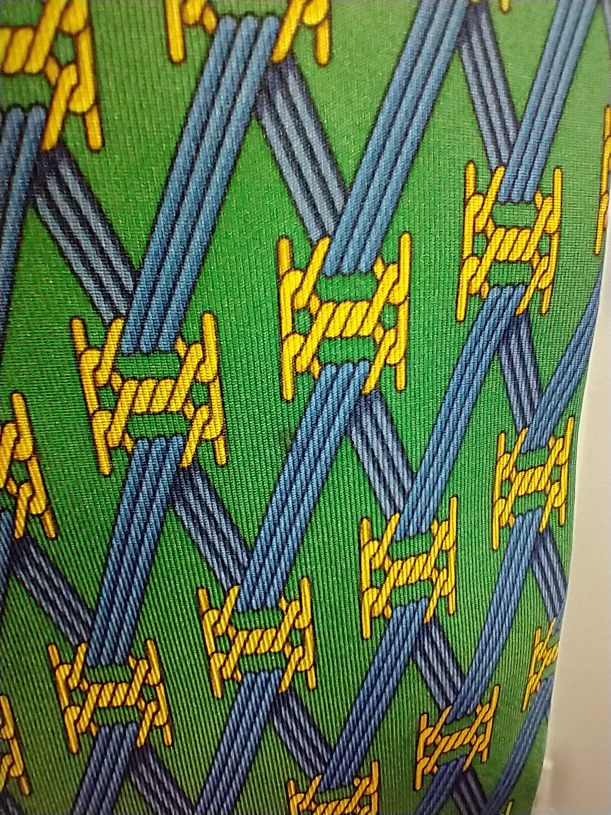 Barbed Wire Motif Silk Neck Tie By Gucci - Image 5