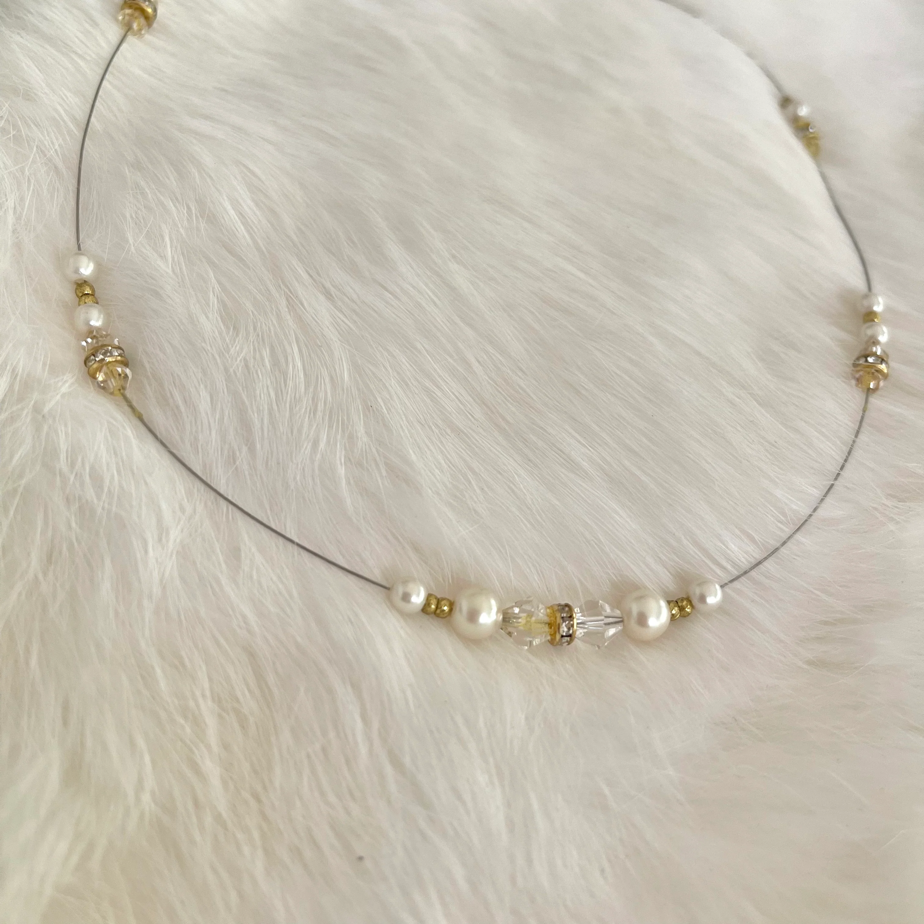 Beaded Faux Pearl Wire Necklace - Image 5
