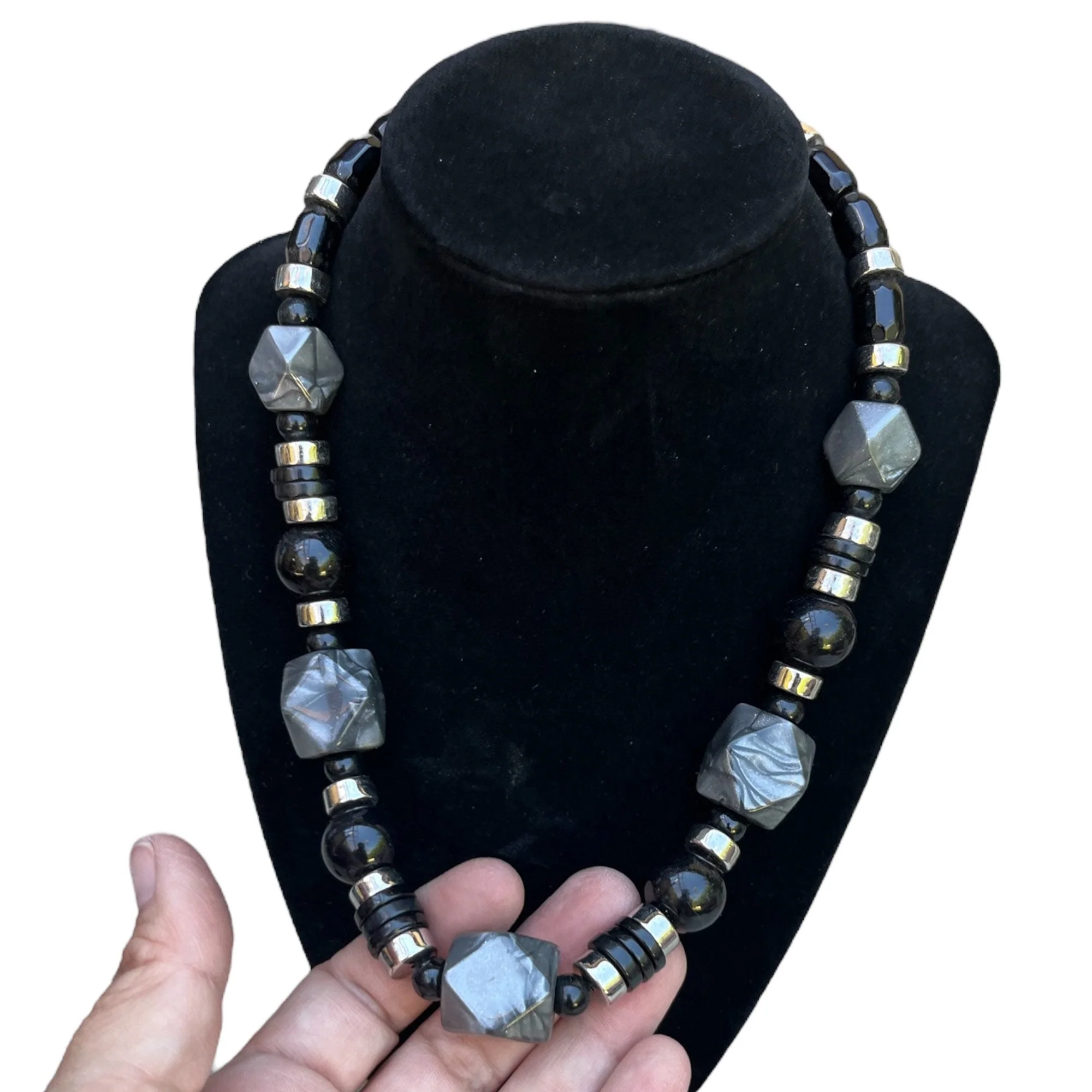 Beautiful Vintage Trifari Lucite Necklace Earrings Set 1980 90s Silver Gray Black Beaded by Trifari - Image 2