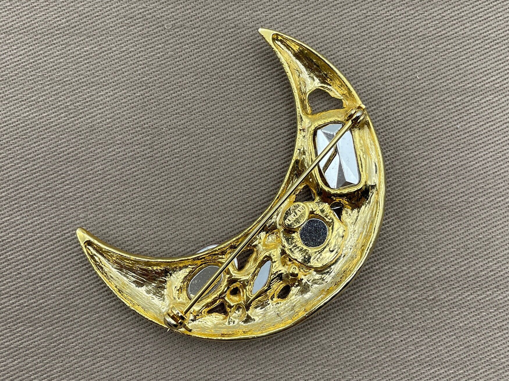 Bejeweled Crescent Moon Brooch Signed by Park Lane - Image 5