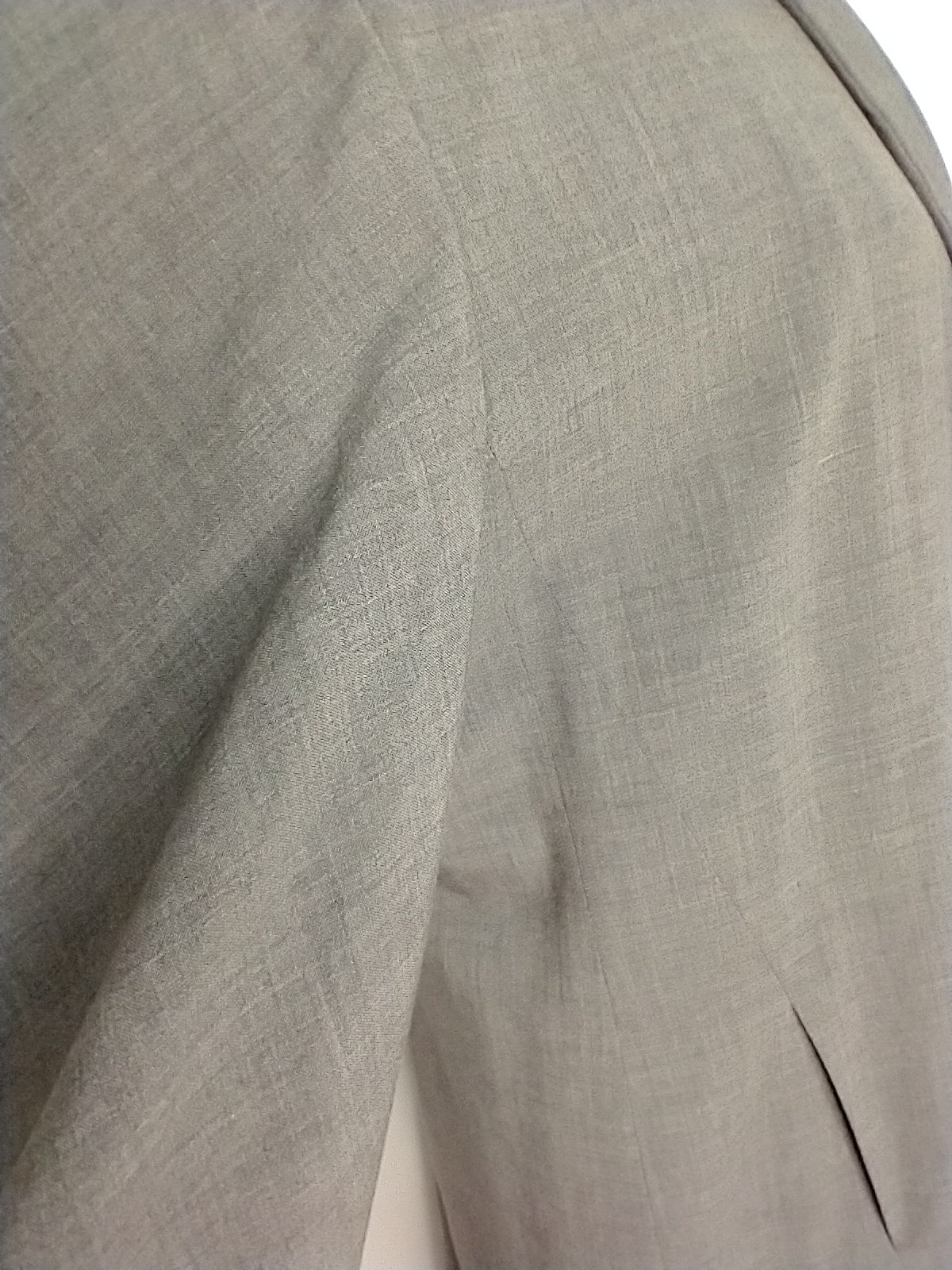 Bergdorf Goodman Charcoal Lightweight Top Coat By DKNY - Image 7