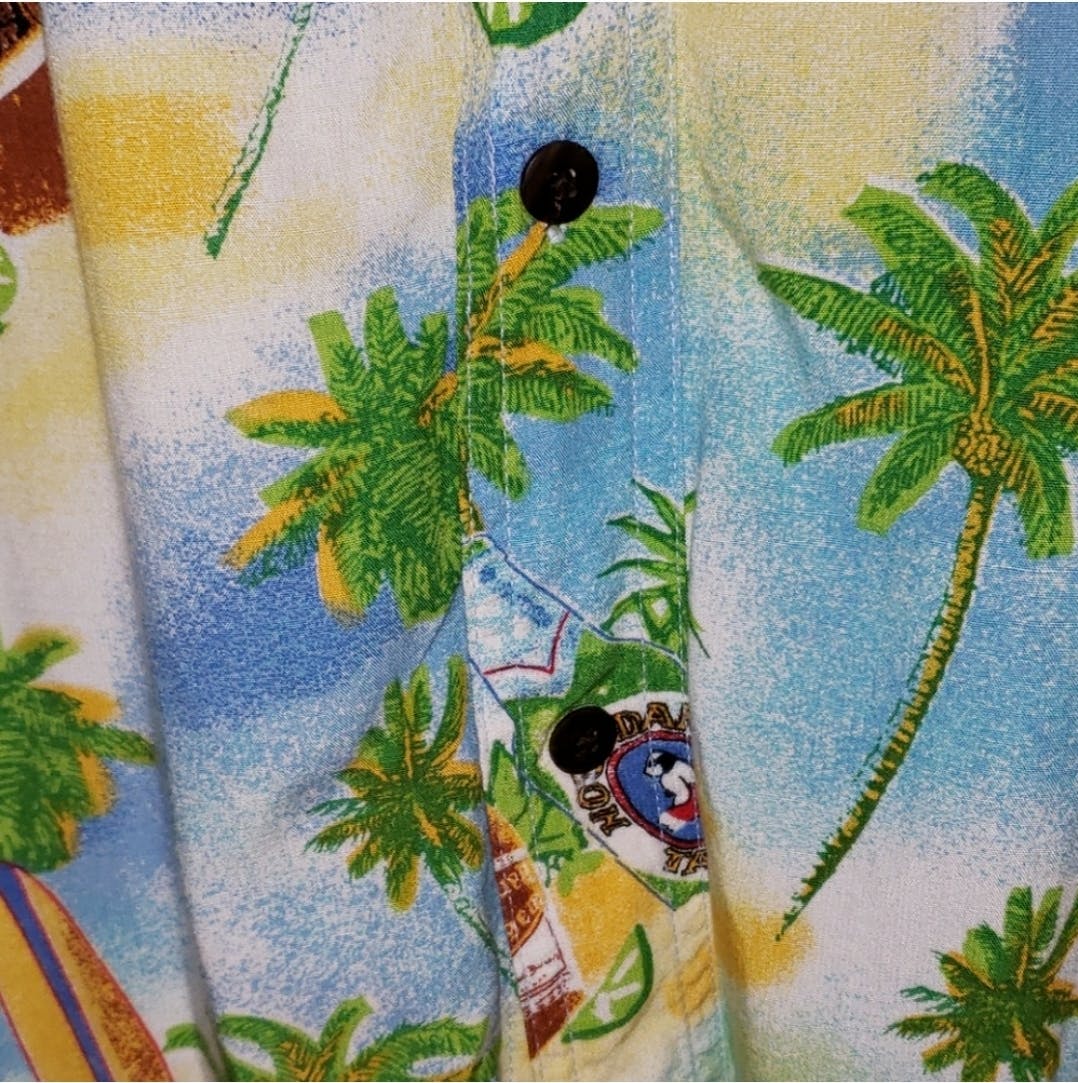 90's Big Dogs Happy Hour Hawaiian Print Shirt by Big Dogs - Image 11