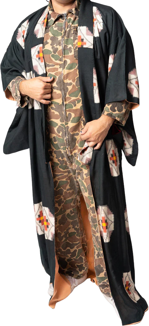 Black Daisy Kimono