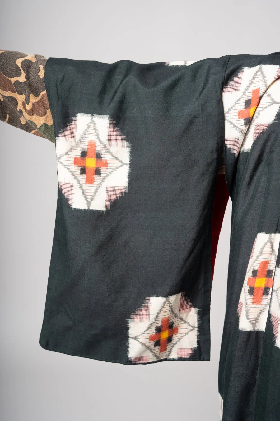 Black Daisy Kimono - Image 13