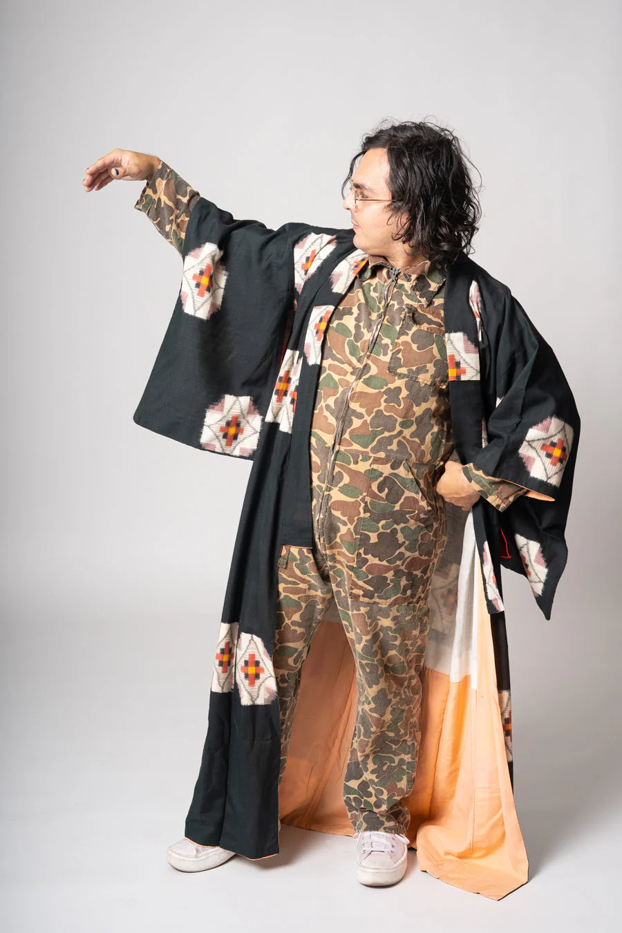Black Daisy Kimono - Image 9