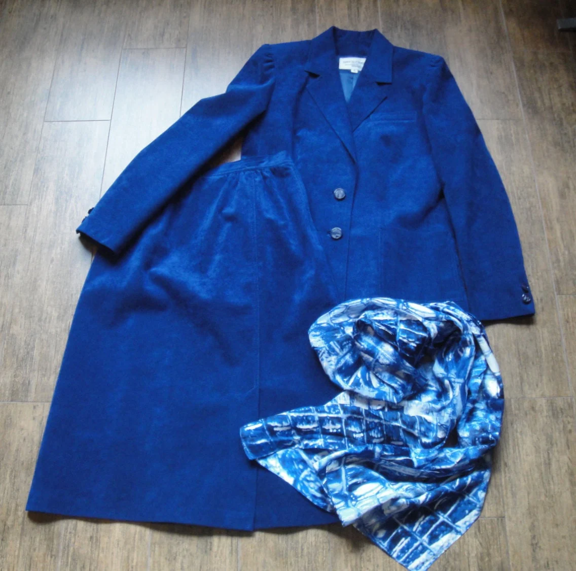 Blazer Skirt Set Roth Lecover Skinner Ultra Suede 70s Blue Slim Skirt Front Button Jacket W Ilgwu Label by Roth Lecover - Image 3