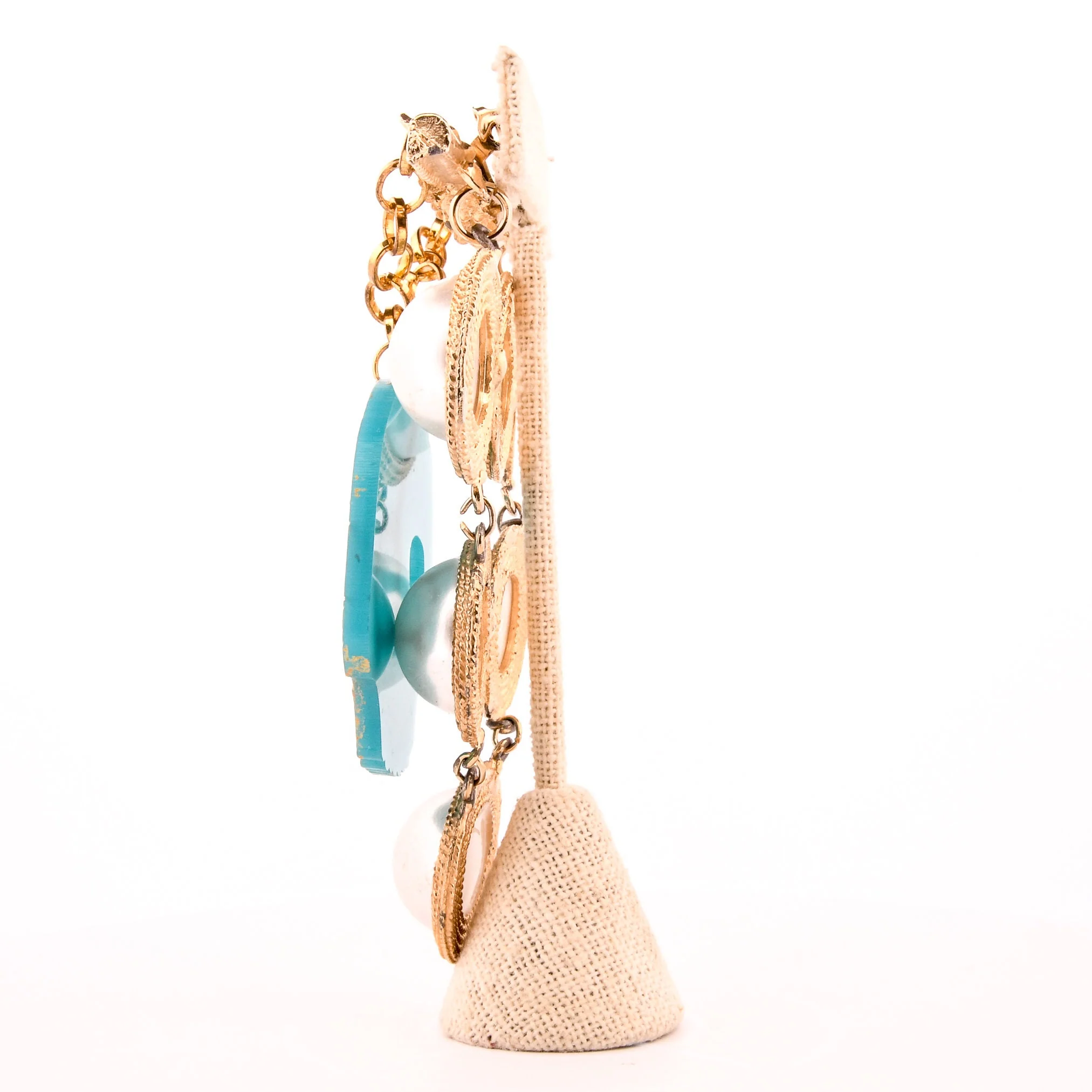Blue Skeleton Pirate and Pearls Brooch Pin - Image 3
