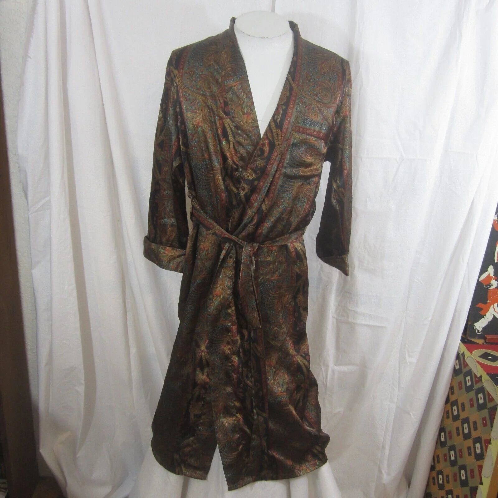 Body Drama Vintage Robe Paisley Print by Body Drama Lingerie - Image 4