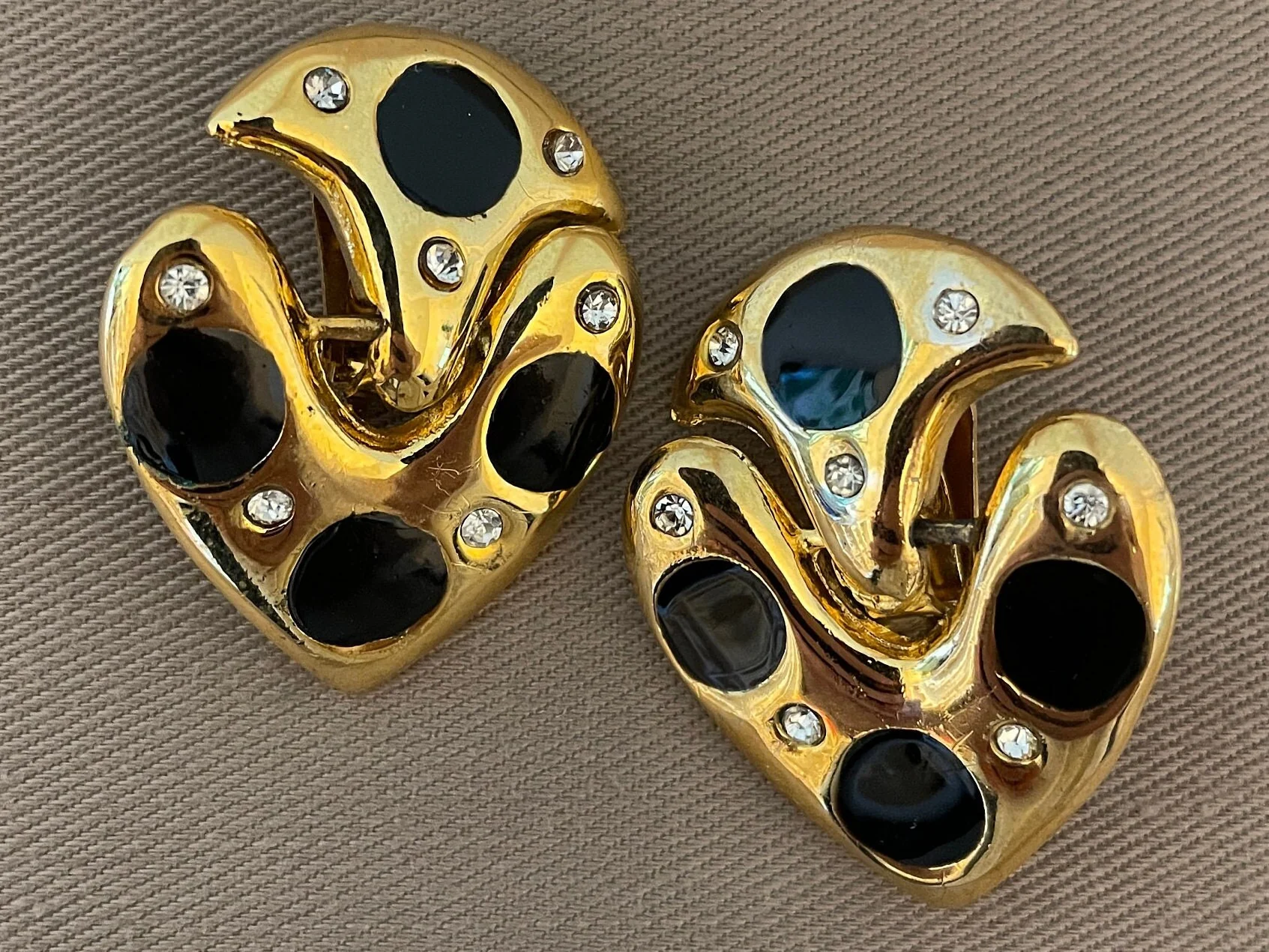 Bold Heart Doorknocker Clip On Statement Earrings - Image 2