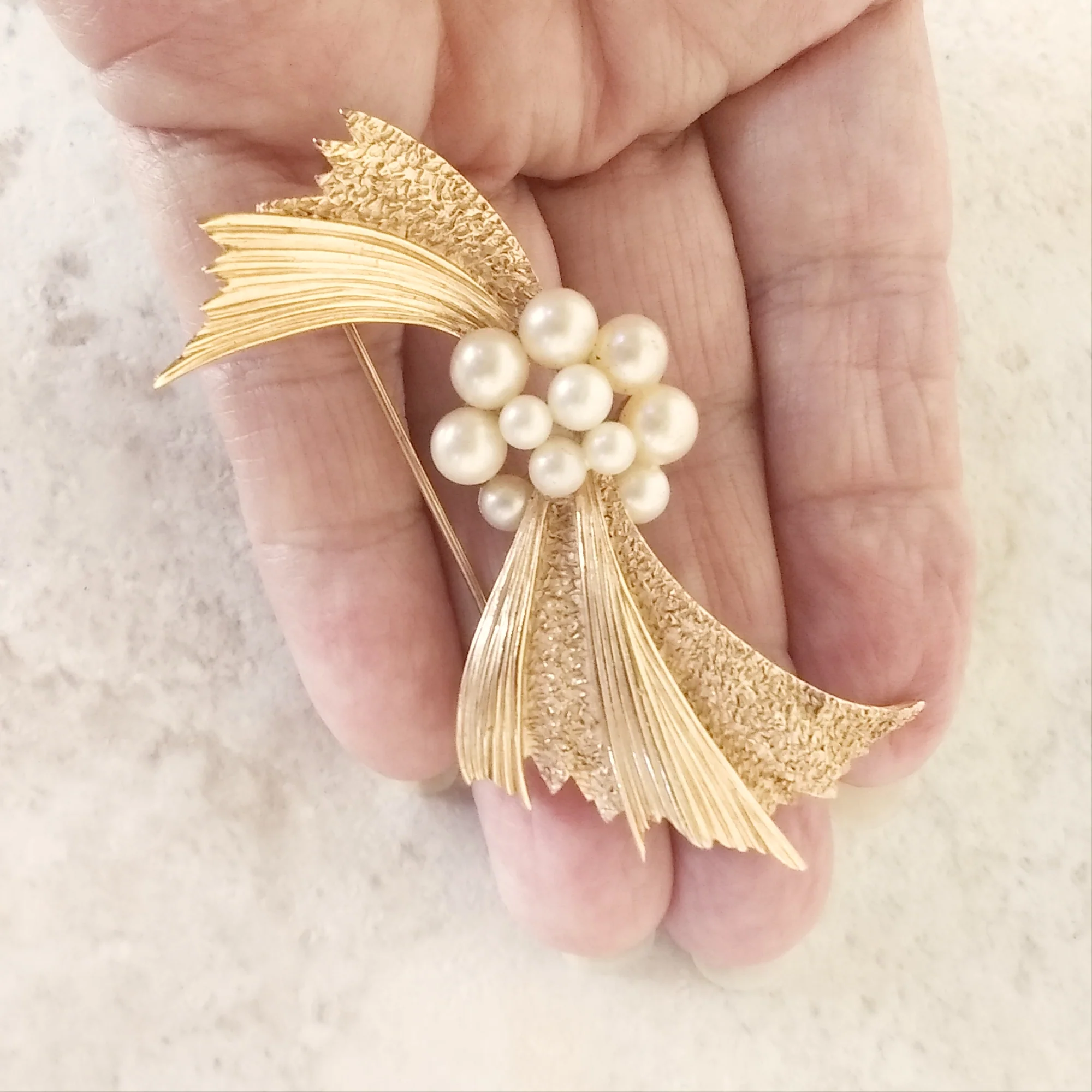 Bow Ribbon Brooch Faux Seed Pearls By Crown Trifari - Image 3