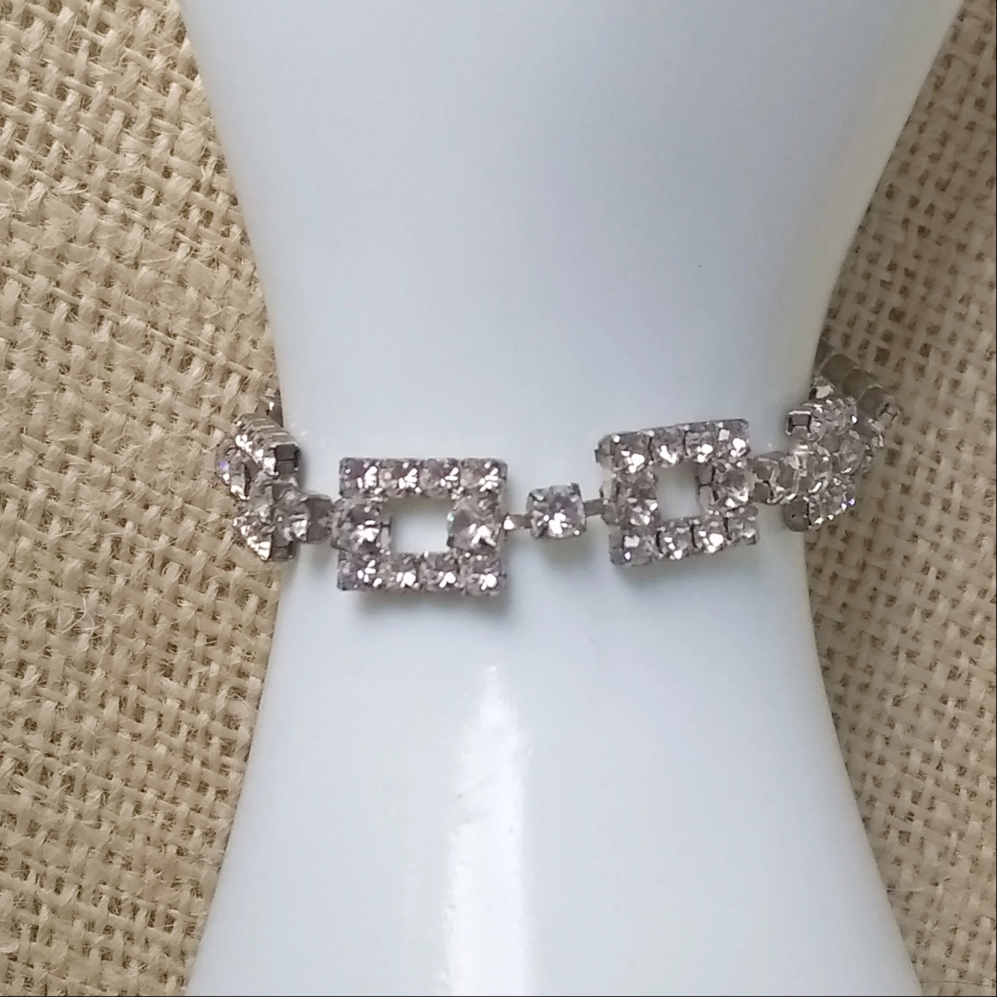 Bracelet Open Rectangle Links Prong Rhinestones - Image 4