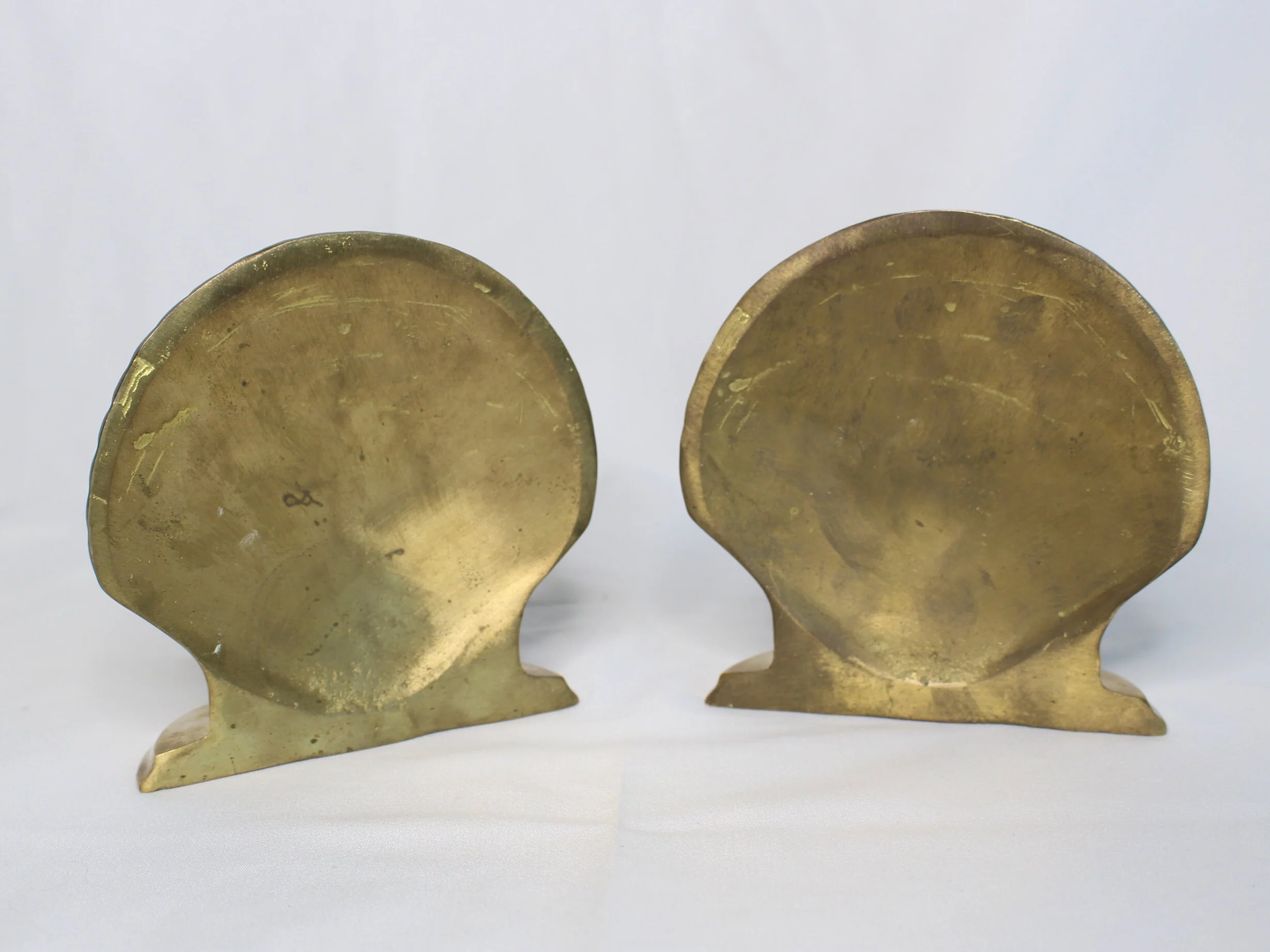 Brass Hollywood Regency Shell Bookends - Image 2