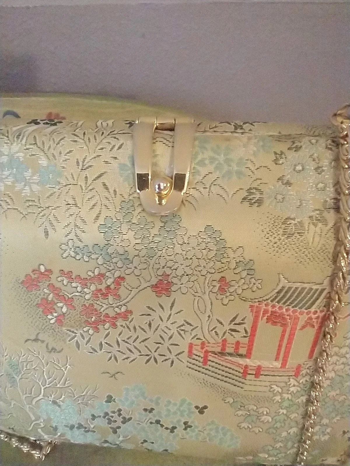 Brocade Cloth Vintage Handbag Over The Shoulder Gold Chain Clasp Rectangular Small Bag - Image 2