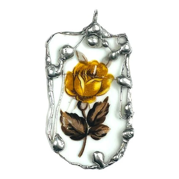 Broken China Pendant Handcrafted with Yellow Rose Vintage Harmony House Japan Plate - Image 13