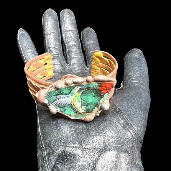 Broken China Pendant Necklace The Ruby-Throated Hummingbird Plate by Lena Liu - Image 8