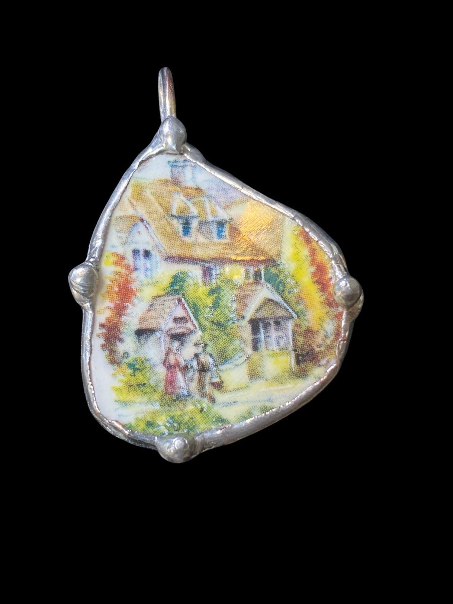 Broken China Pendant with Glass Beaded Necklace - Image 7