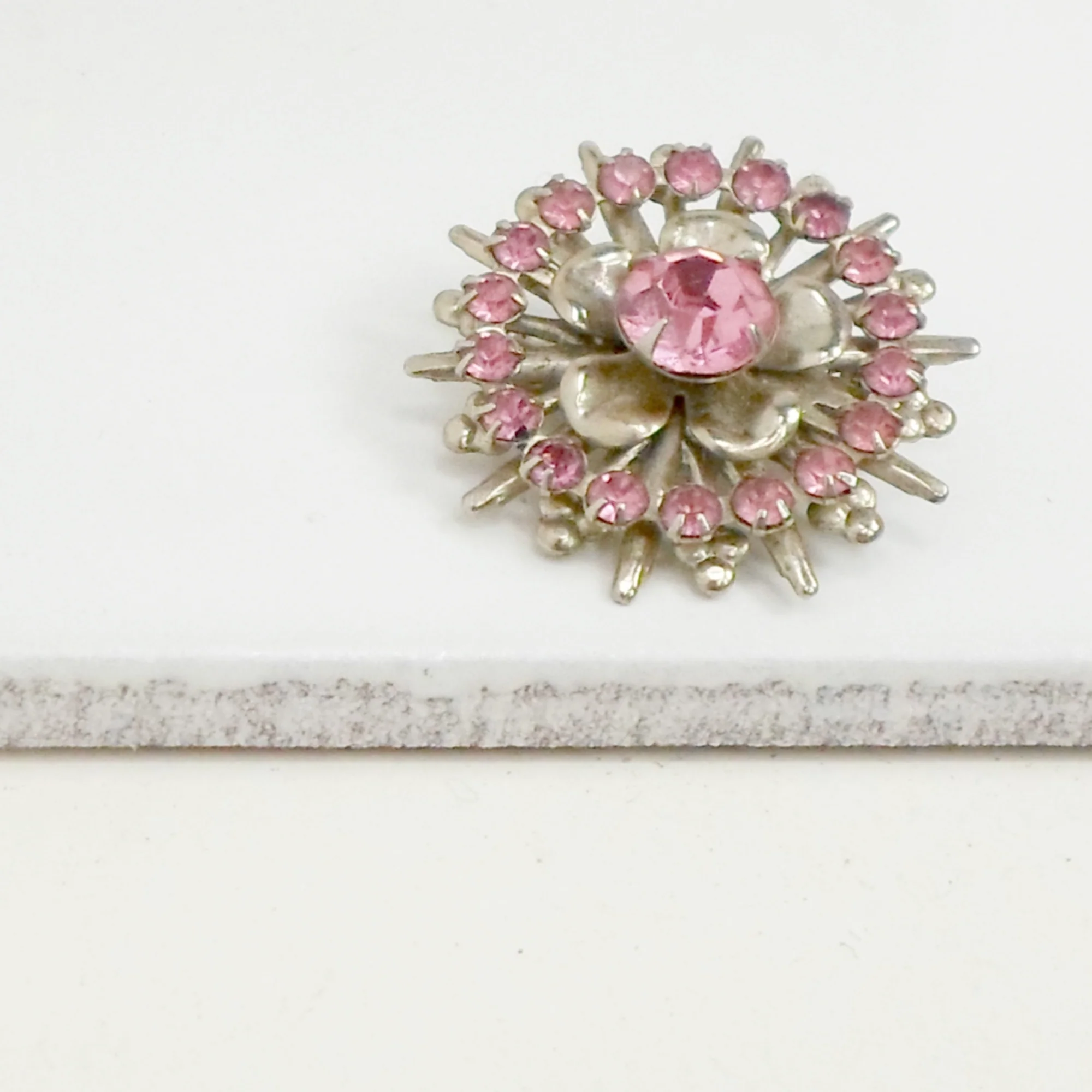 Brooch Pink Rhinestones Floral Pin - Image 4
