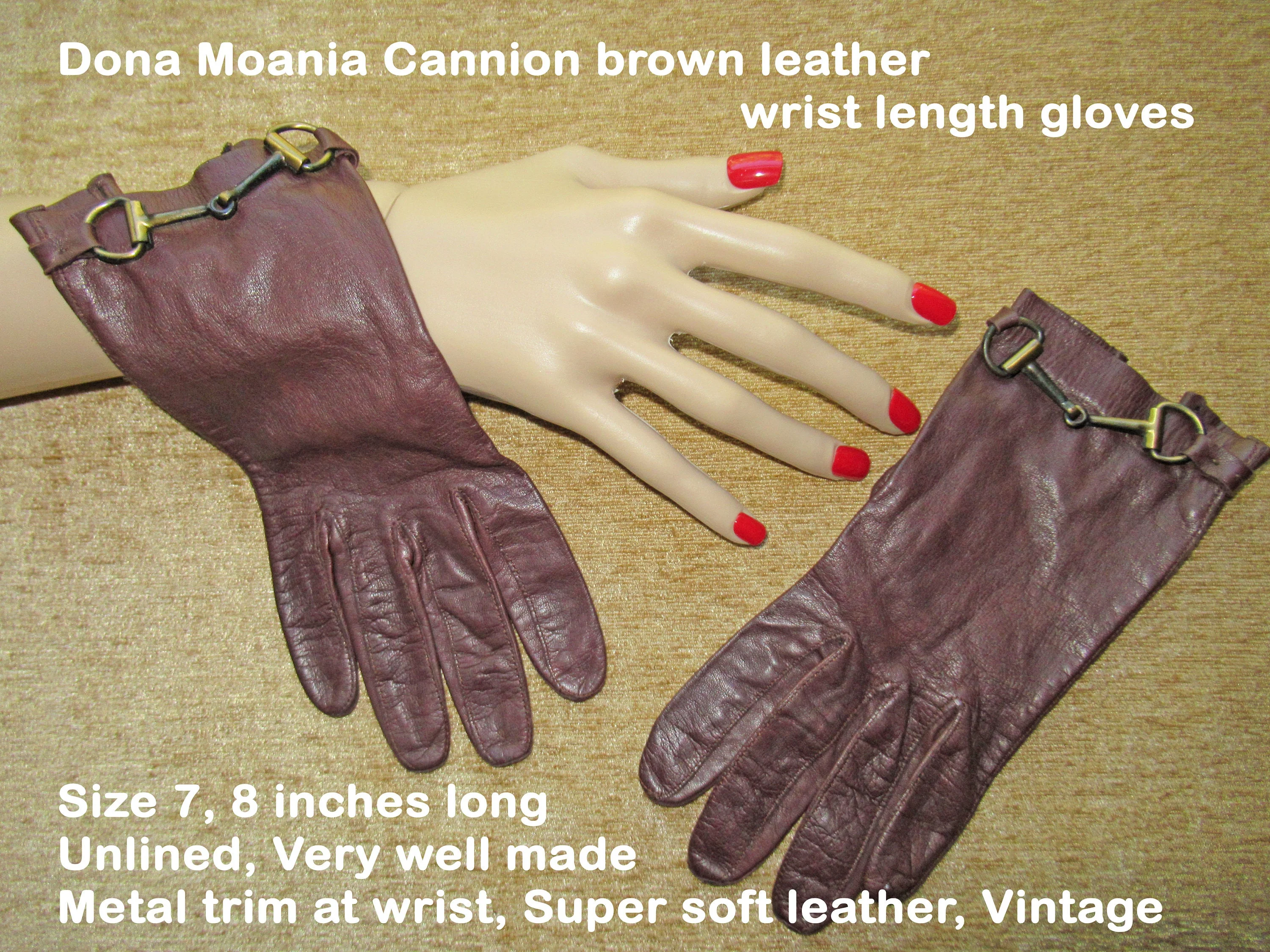 Brown Leather Gloves Dona Moania Cannion Wrist Length 8 Es Long Unlined Well Made Metal Trim At Wrist Super Soft Leather Vintage by Dona Moania - Image 2