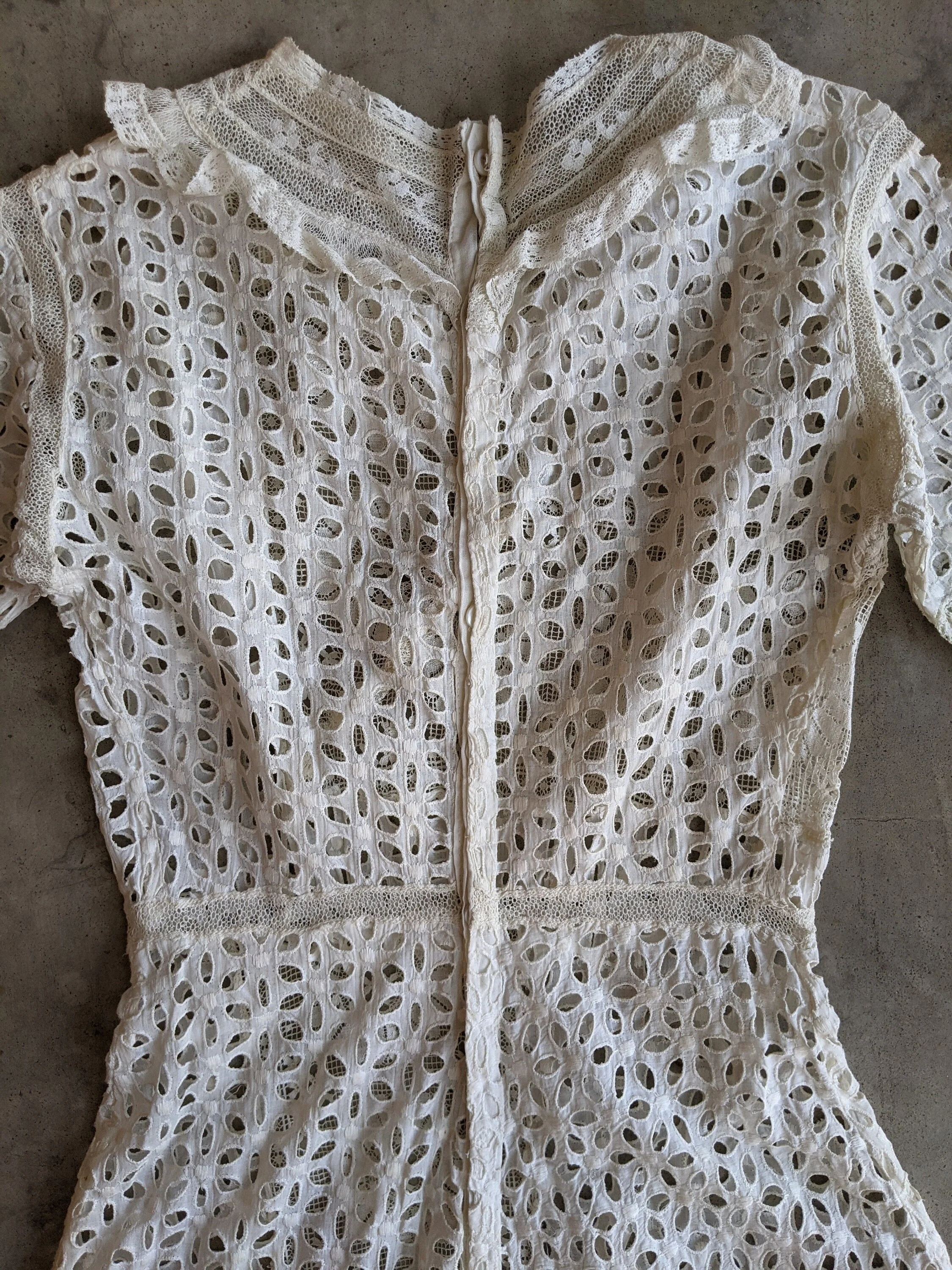 C. 1911-1912 Cotton Lingerie Lace Dress Antique Edwardian 10s Clothing Historical Fashion - Image 7