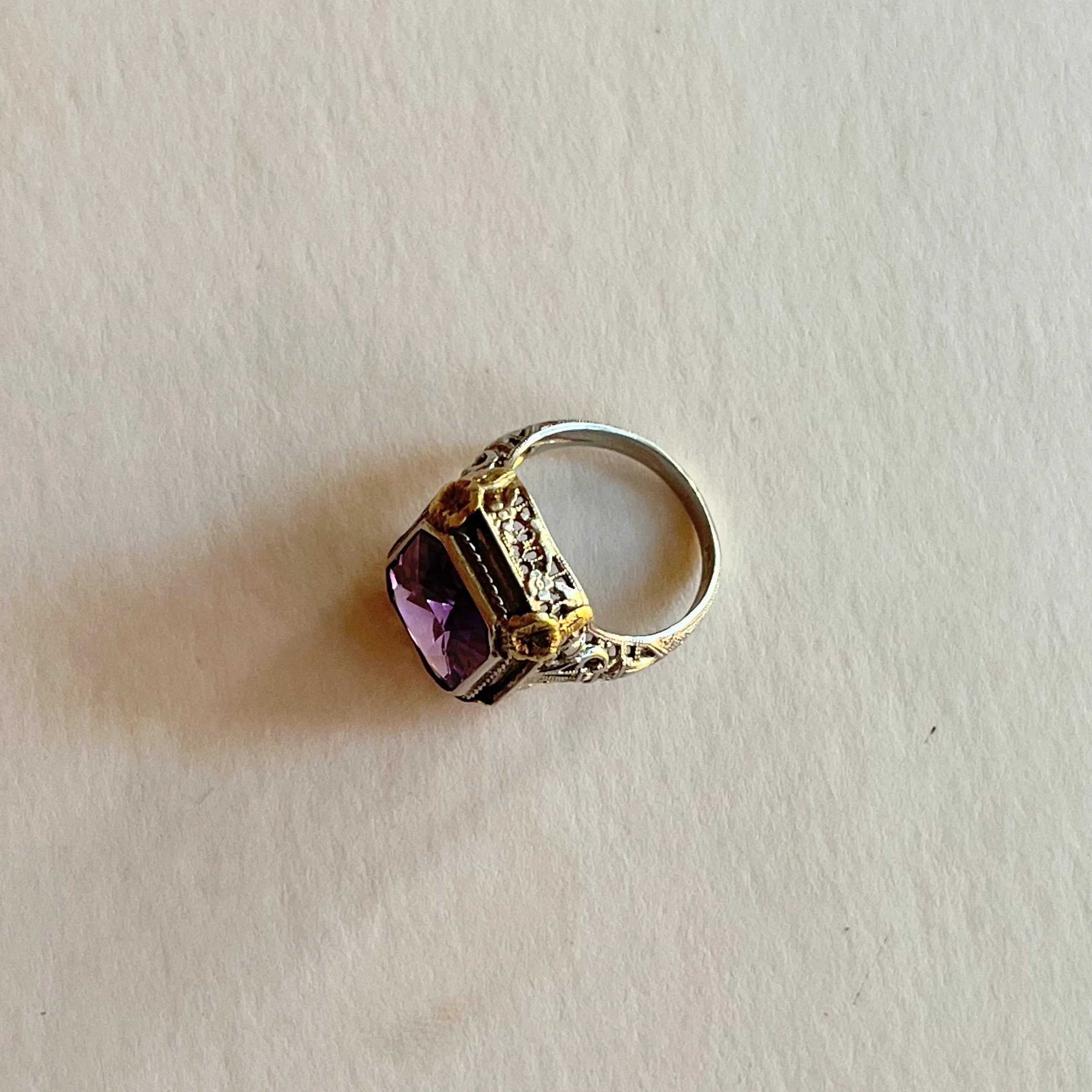 C. 20s-30s 14k White Yellow Gold Amethyst Ring Antique Vintage Art Deco Jewelry - Image 3