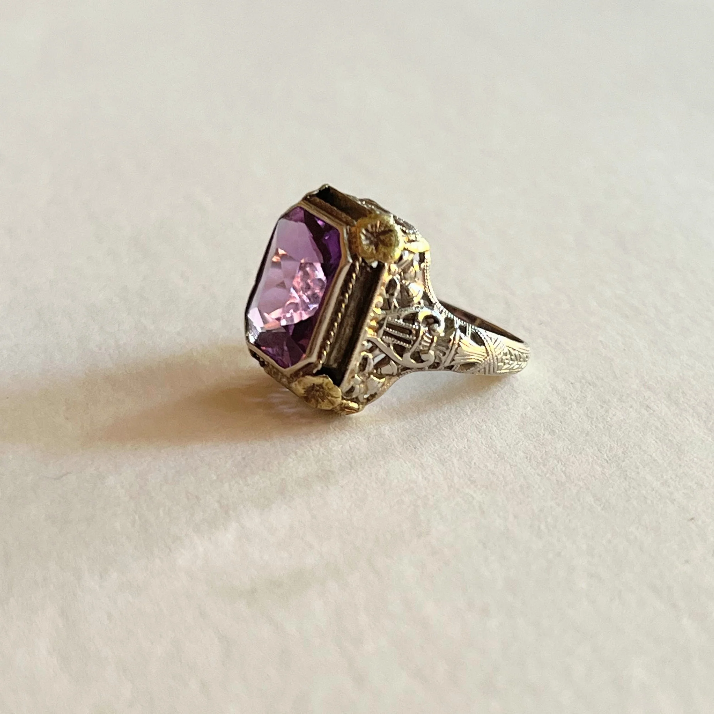 C. 20s-30s 14k White Yellow Gold Amethyst Ring Antique Vintage Art Deco Jewelry - Image 5