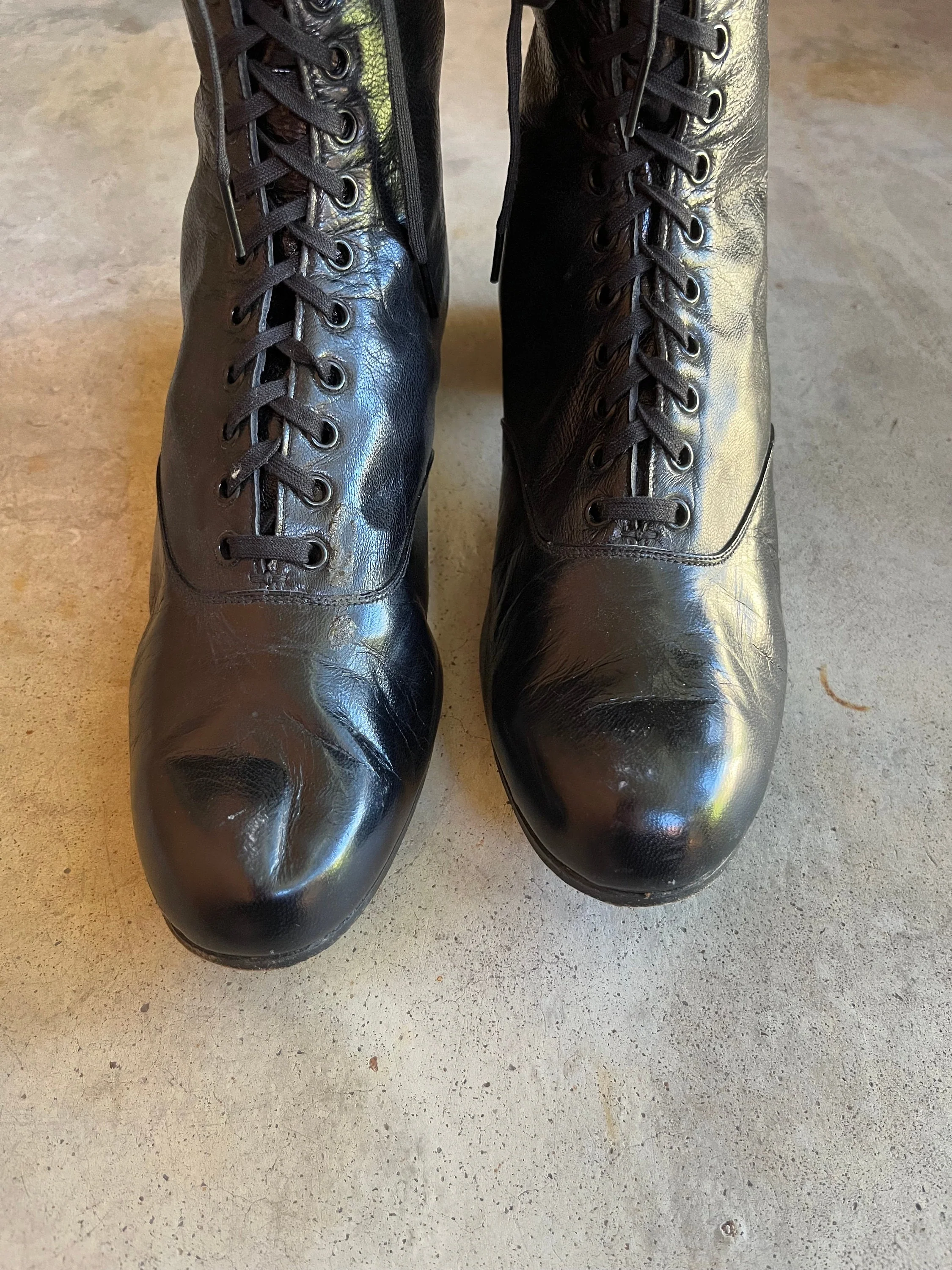 C. 30s Black Boots Approx Sz 7 Antique Shoes Vintage Clothing Historical Fashion - Image 5