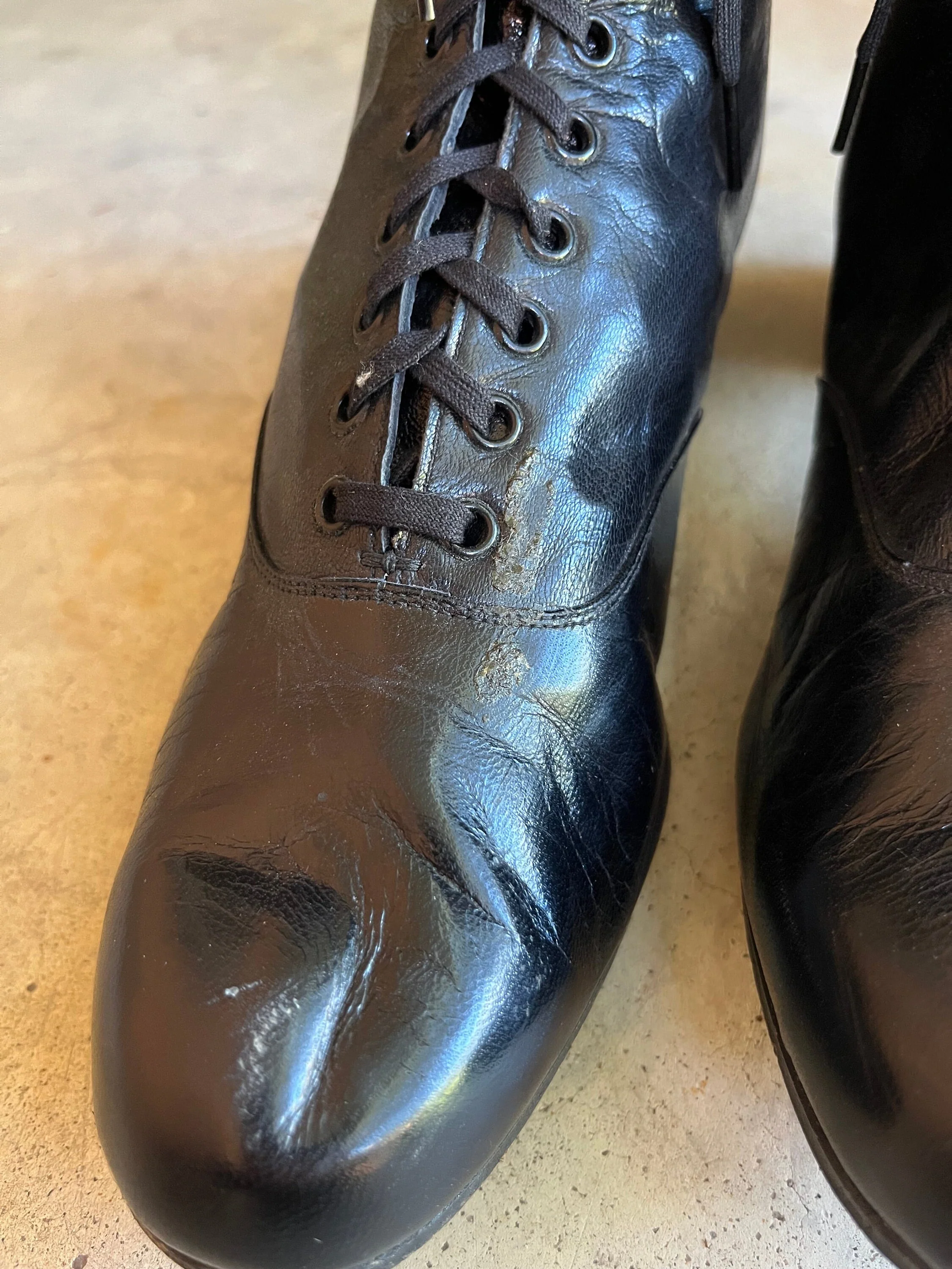 C. 30s Black Boots Approx Sz 7 Antique Shoes Vintage Clothing Historical Fashion - Image 6