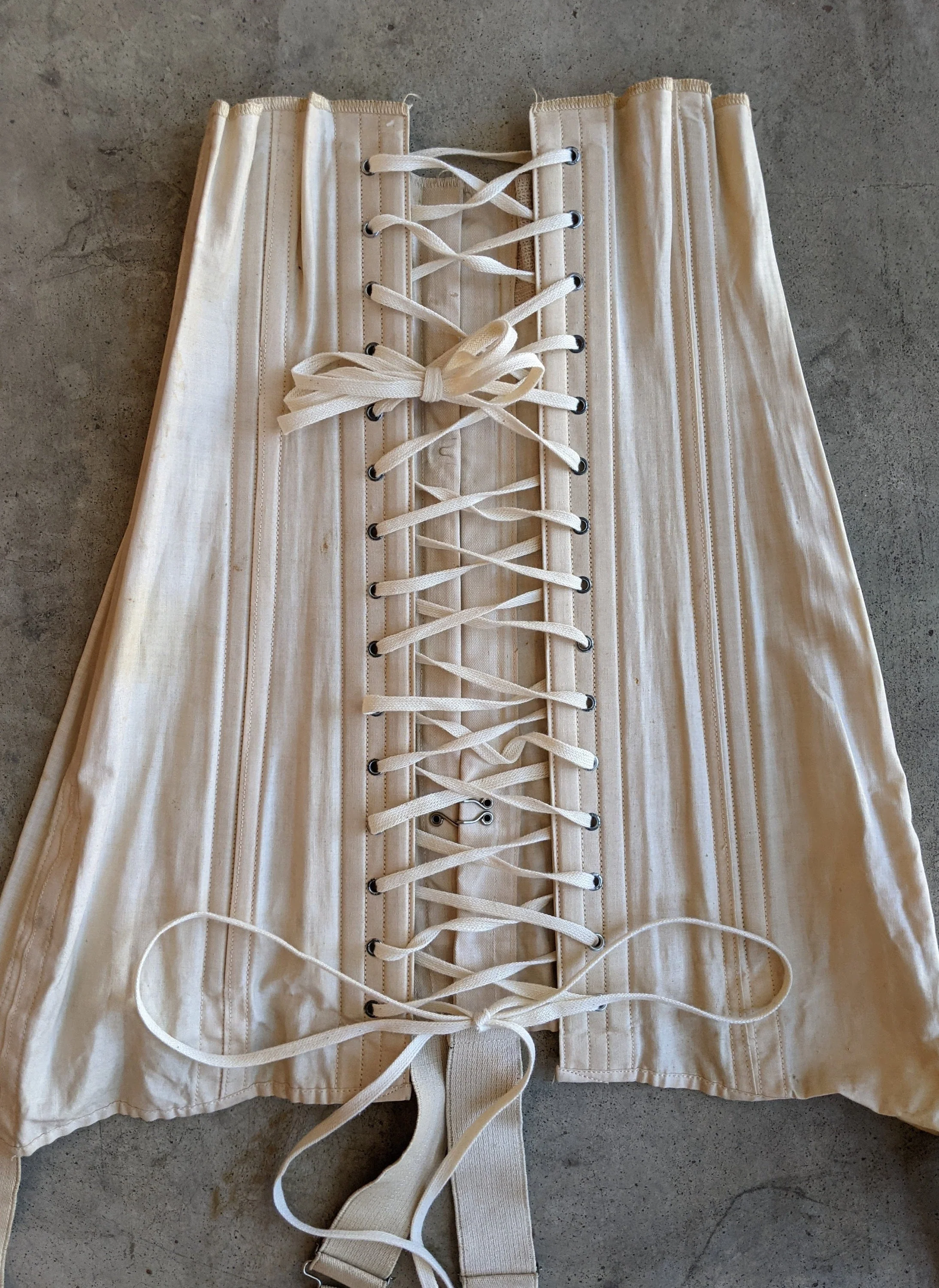 C. Late 10s Corset - 19" Waist Antique Edwardian Lingerie Historical Fashion - Image 5